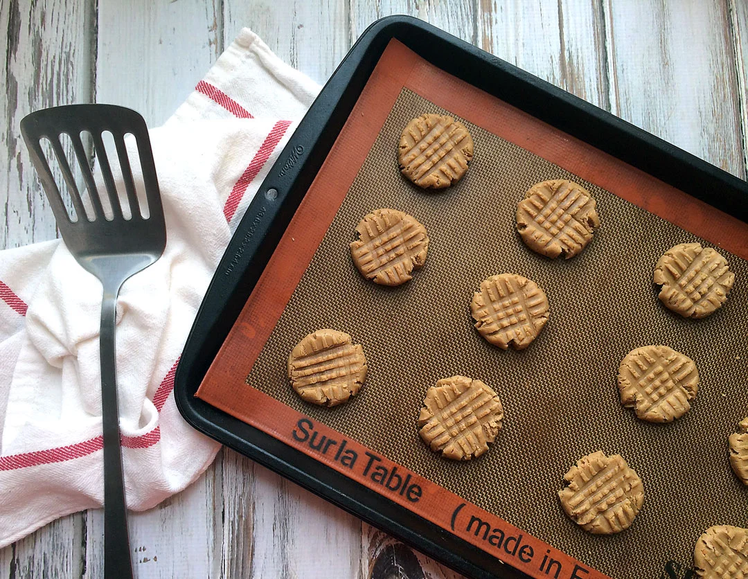 homemade-peanut-butter-cookies.jpg
