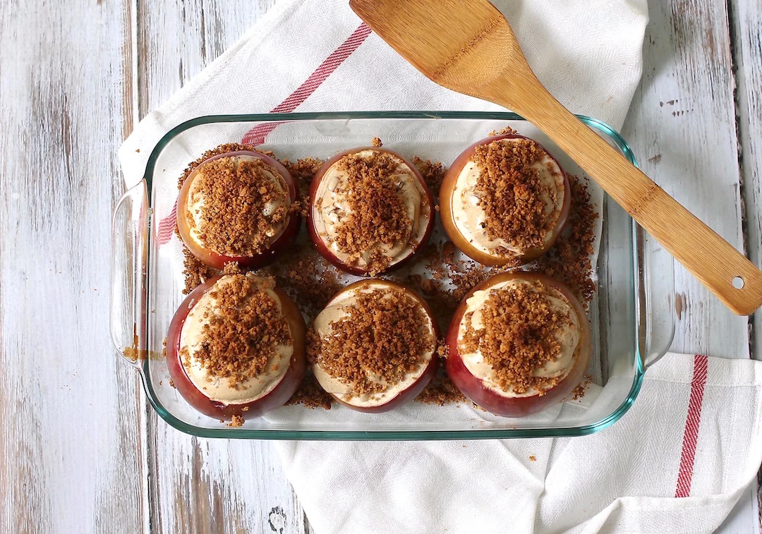 Caramel-Apple-Cheesecake-Stuffed-Baked-Apples-wide.jpg