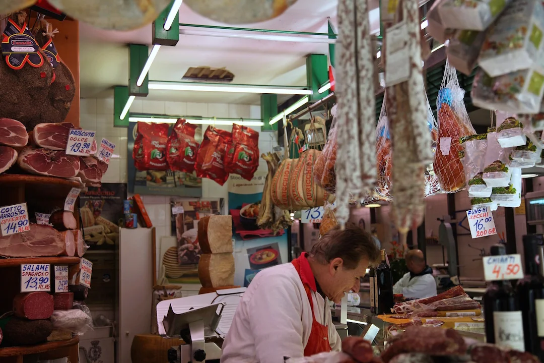 Sant-Ambrogio-Market.jpg