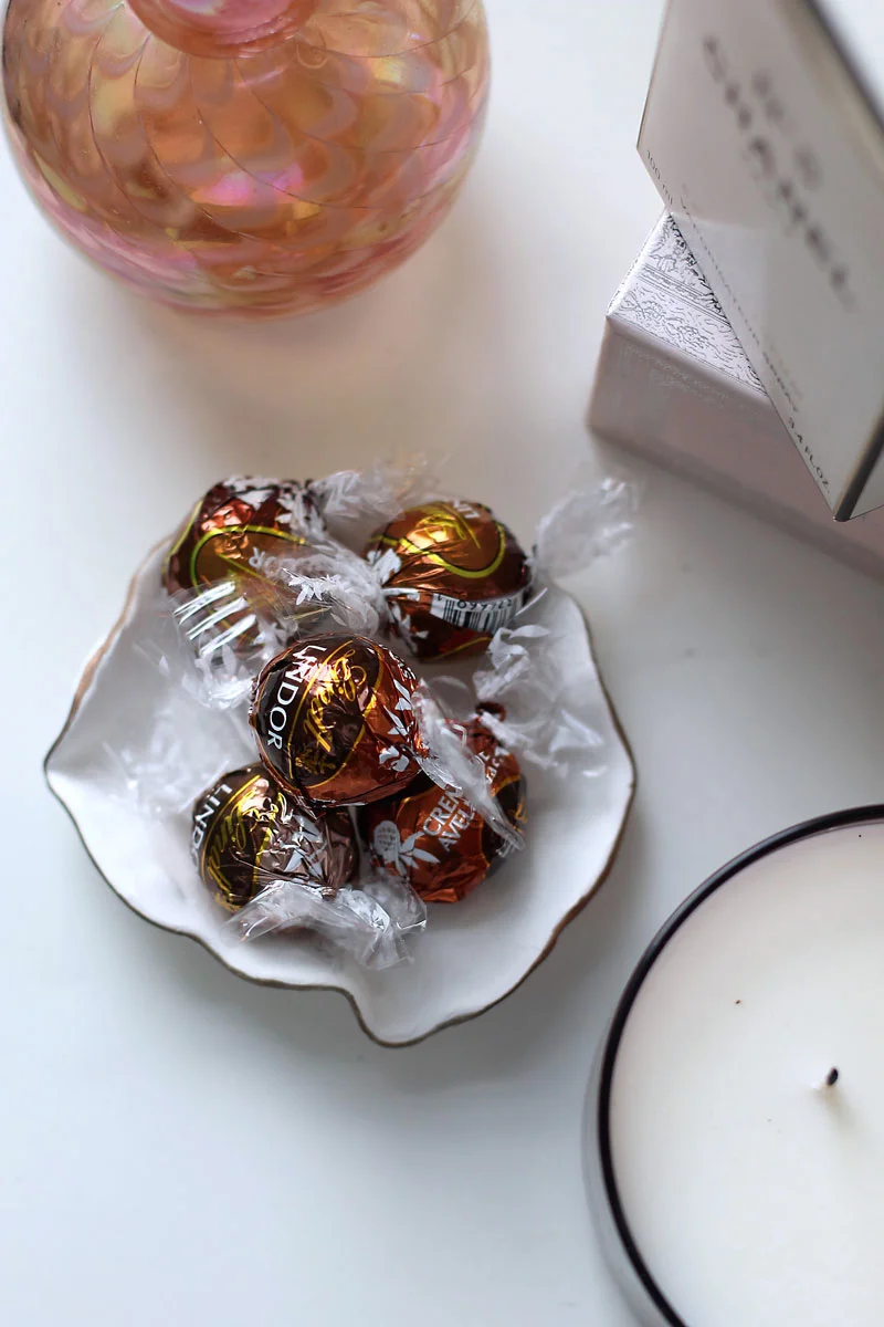 Simon-Malls-Premium-Outlets-Lindt-Truffles.jpg