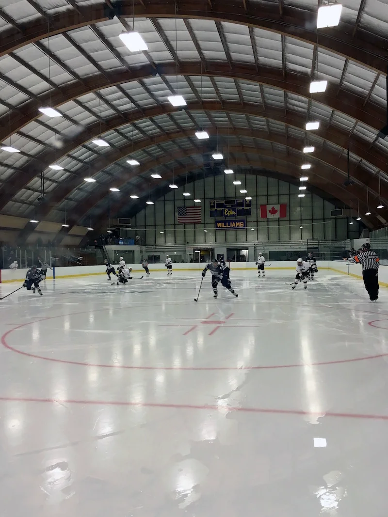 williams-college-hockey-game.jpg