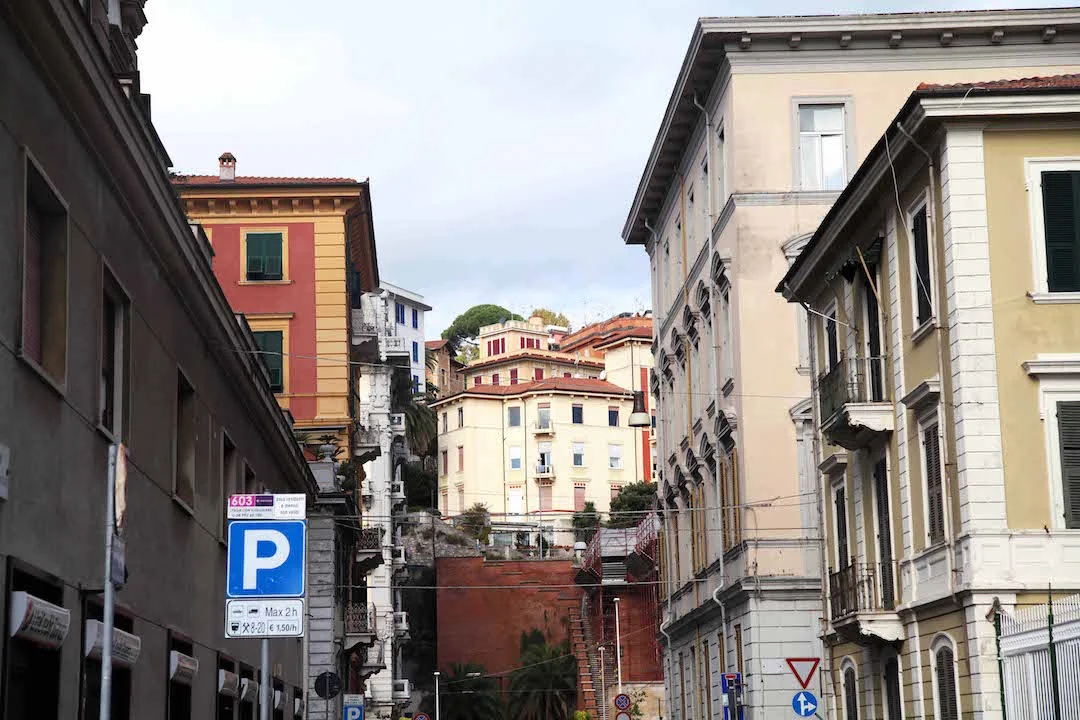 La-Spezia-homes.jpg