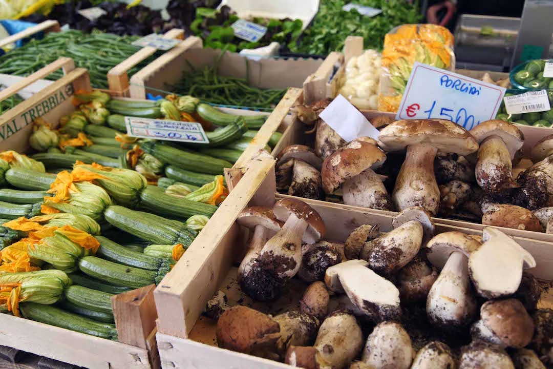 fresh-market-in-Torino.jpg