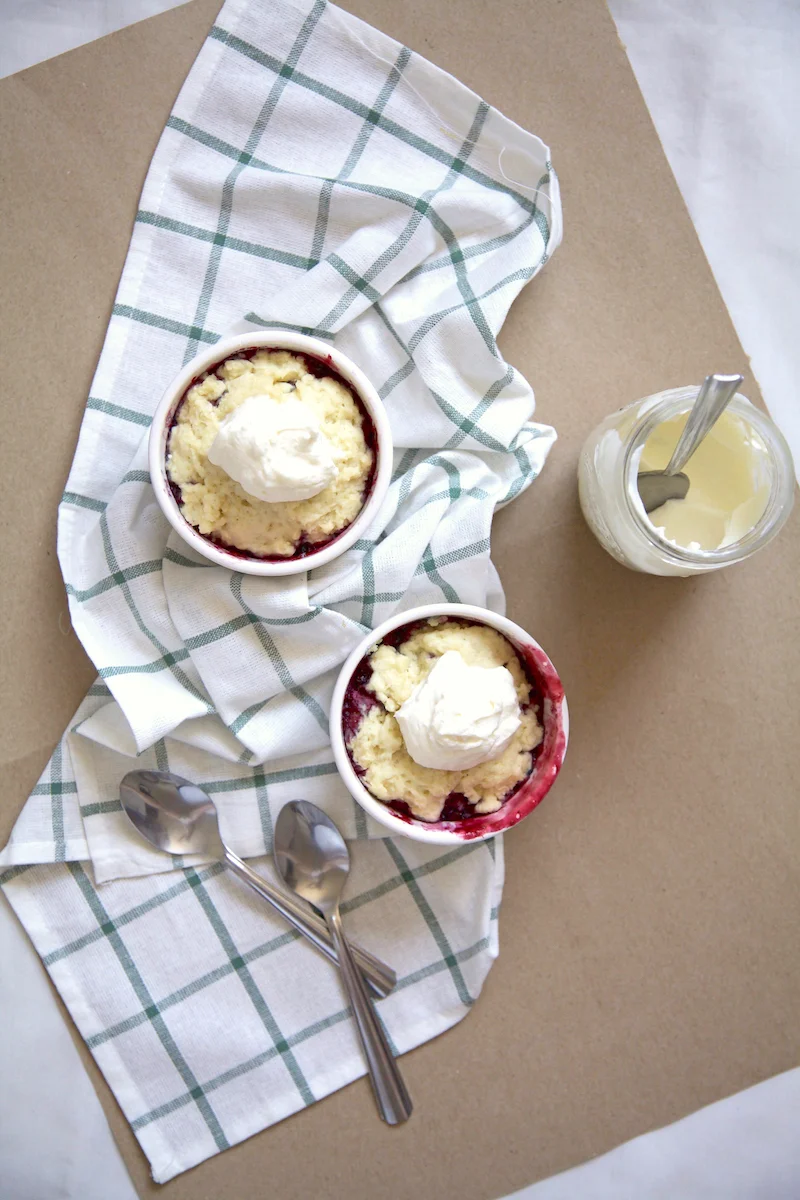 easy-5-minute-berry-cobbler-in-a-mug-recipe.jpg