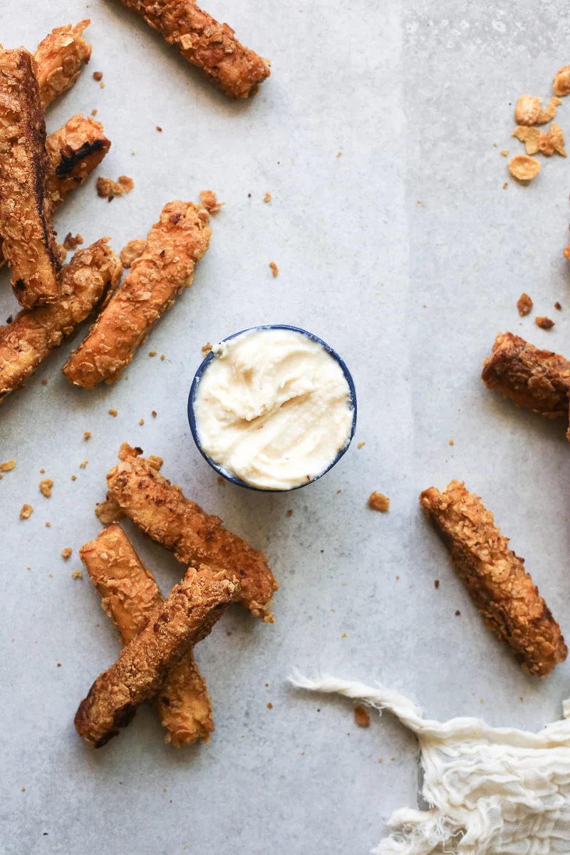 Cinnamon-Roll-French-Toast-Sticks-10.jpg