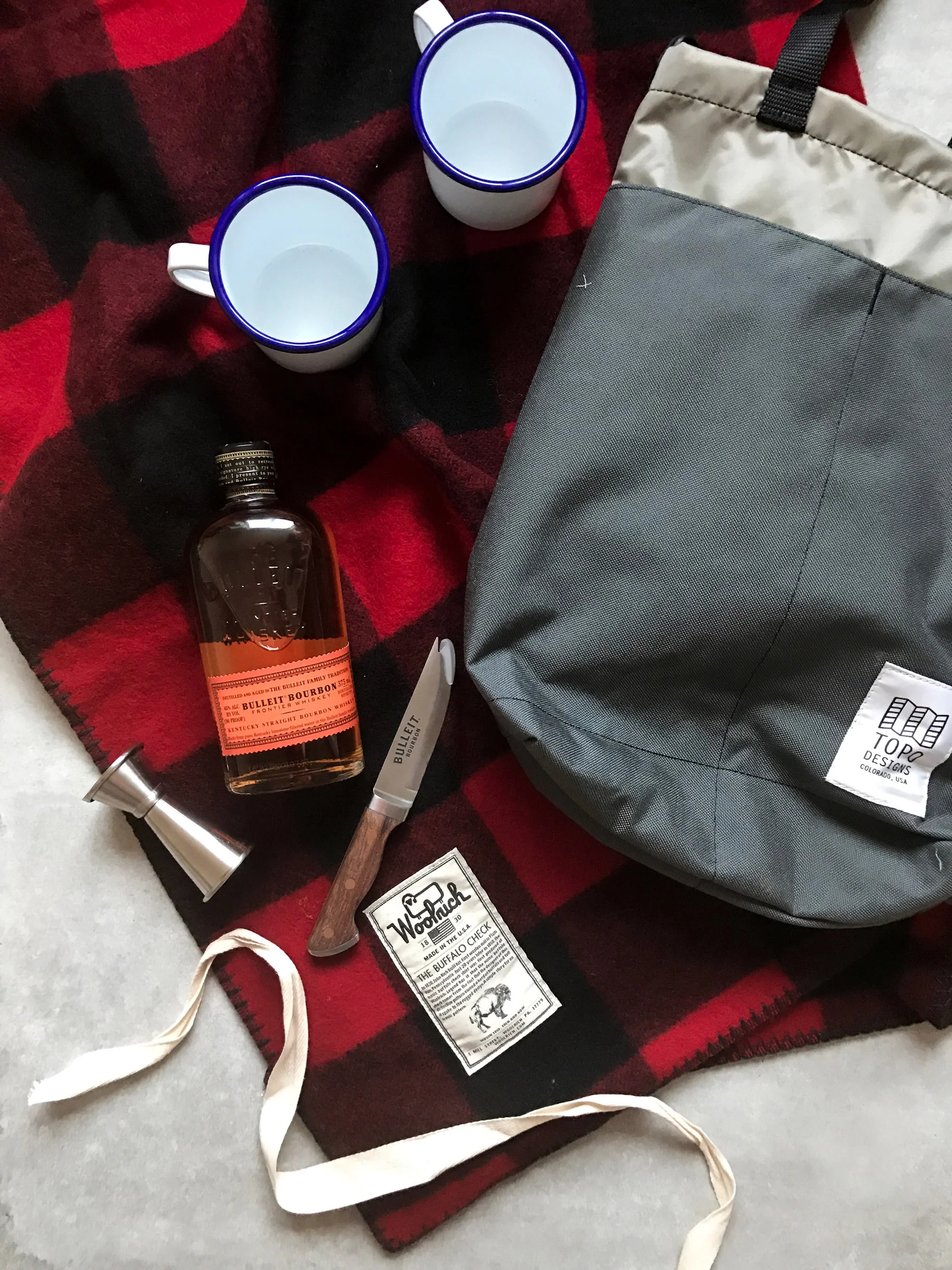 woolrich-buffalo-plaid-blanket.jpg