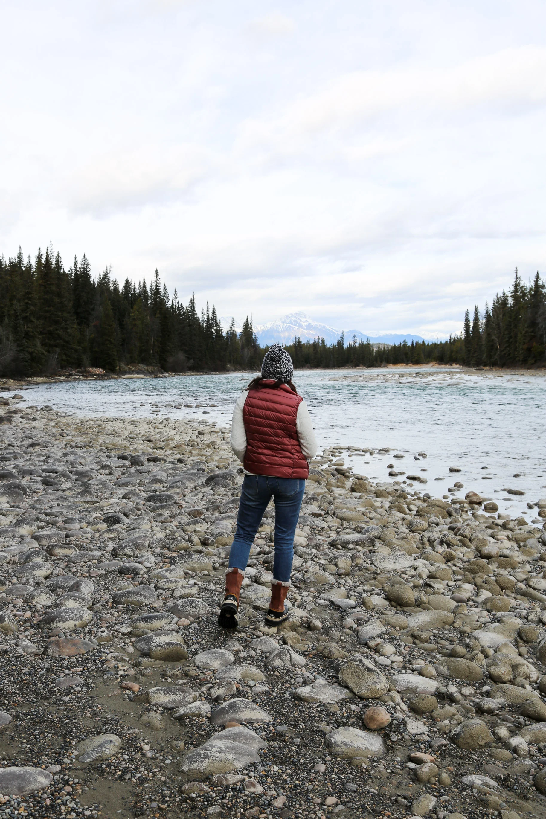 icefield-parkway-drive-alberta.jpg