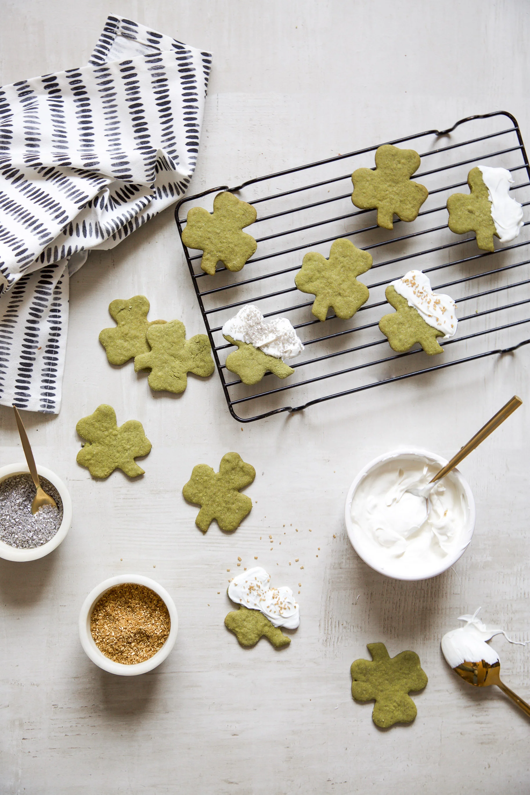 shamrock-cookies.jpg