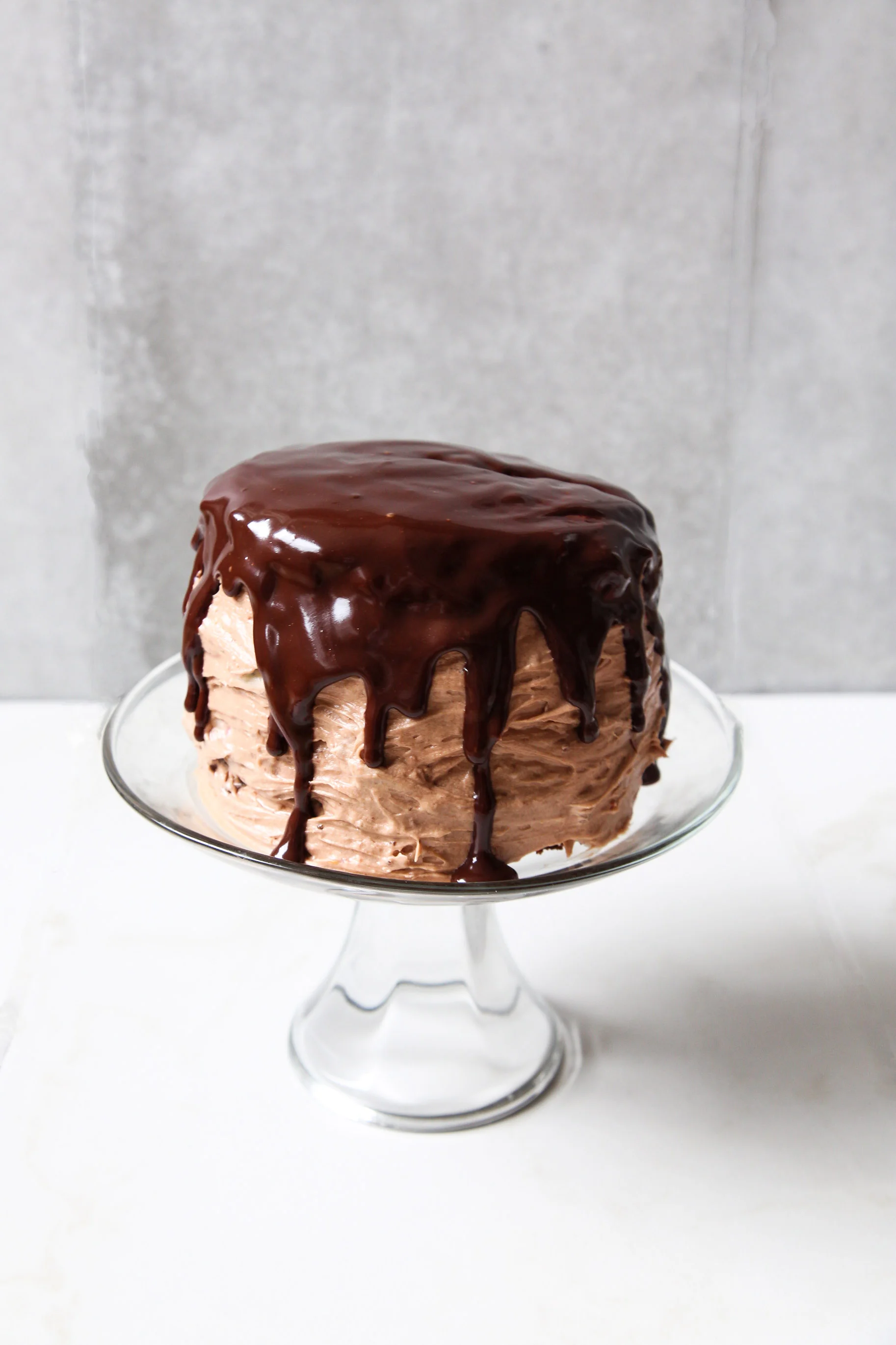 chocolate-cake-with-passion-fruit-and-raspberry-filling4.jpg