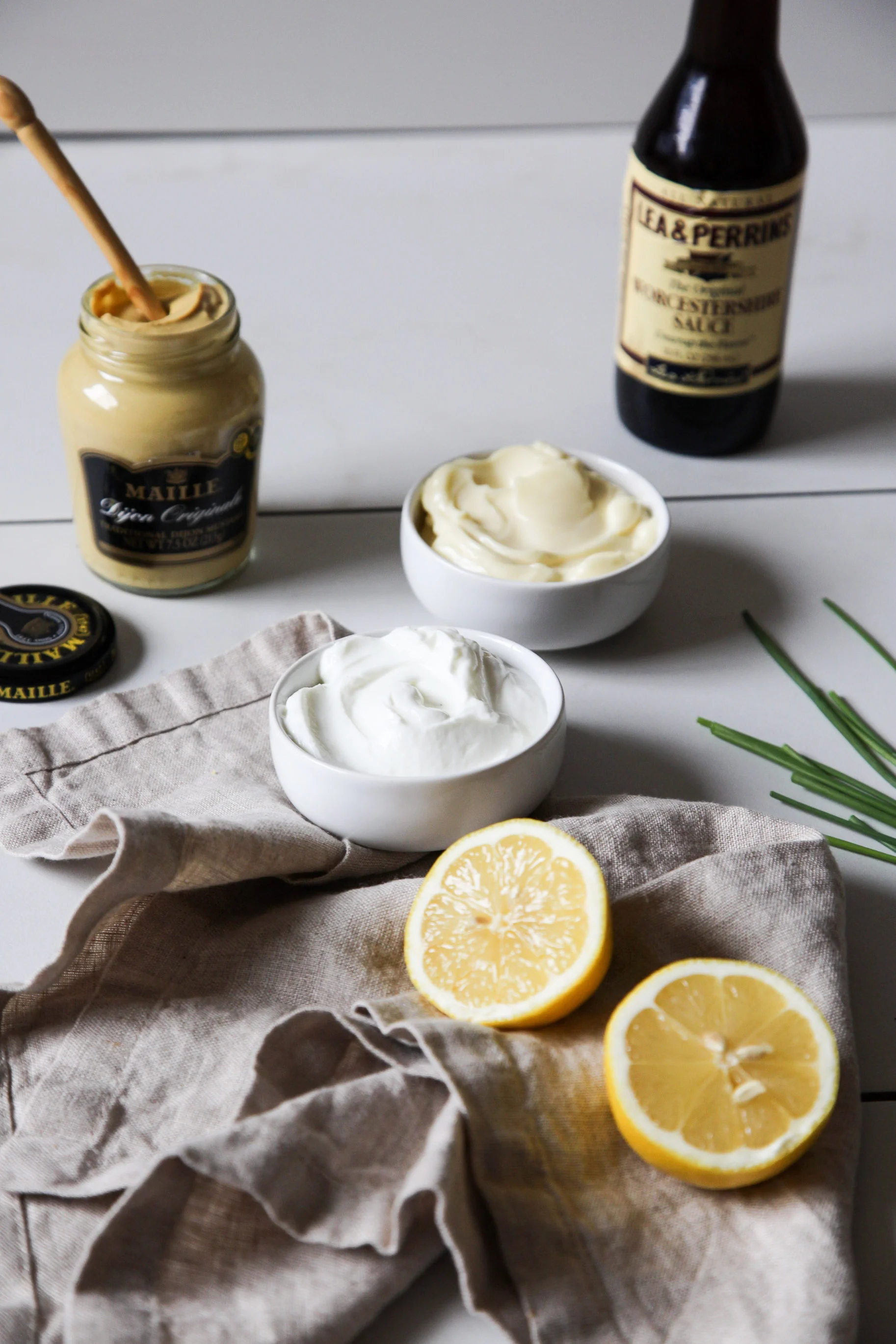 easy-faux-hollandaise-sauce-recipe2.jpg