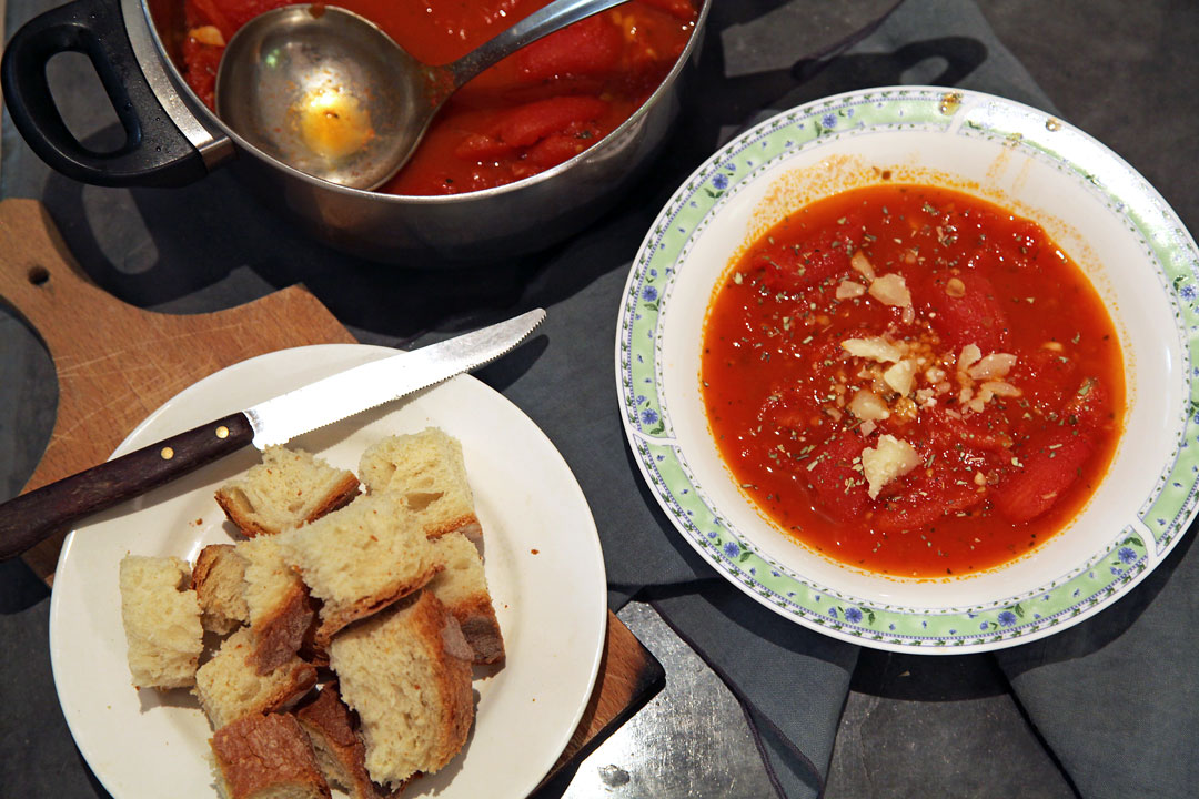 tomato-bread-soup.jpg