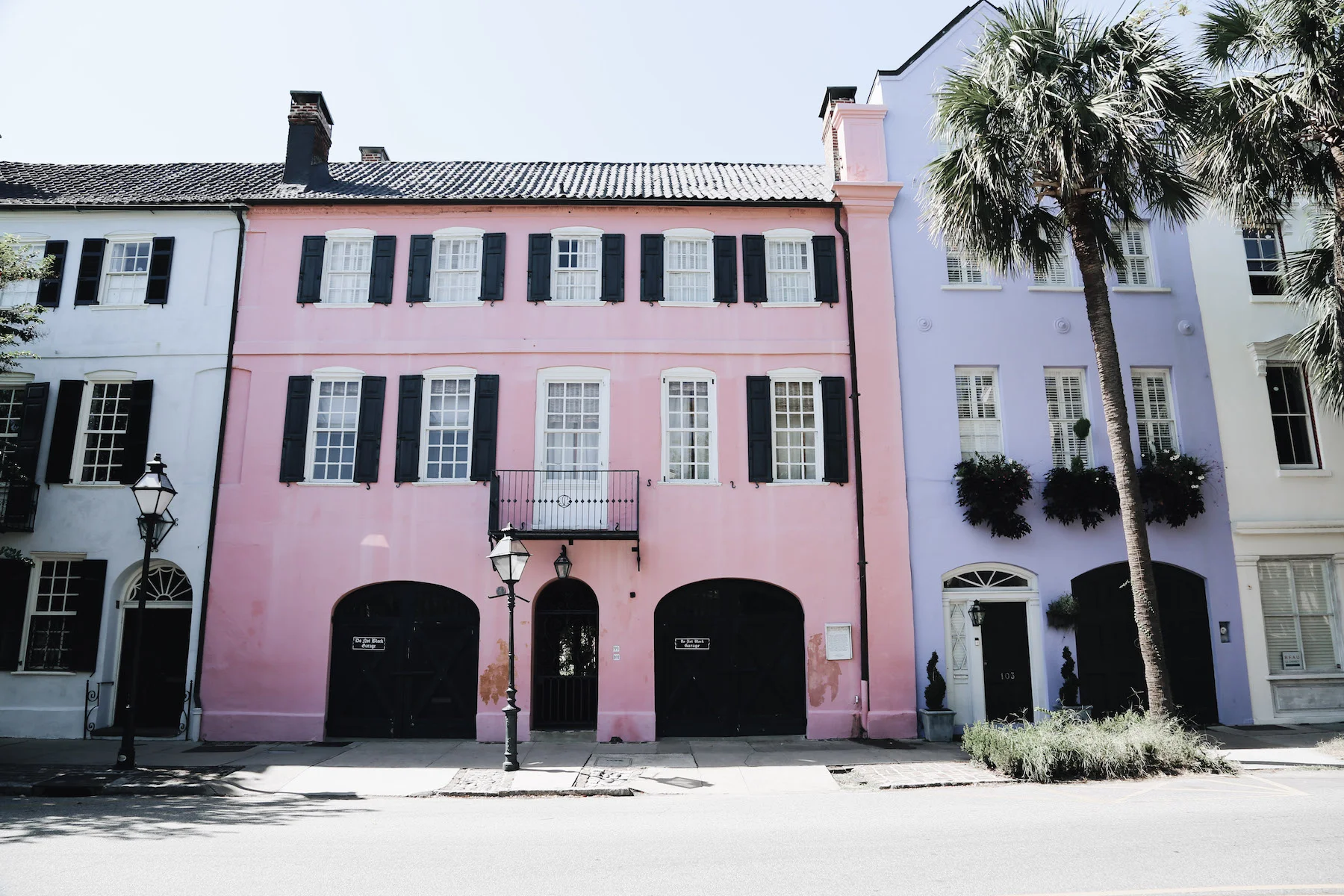 Rainbow Row Charleston.jpg