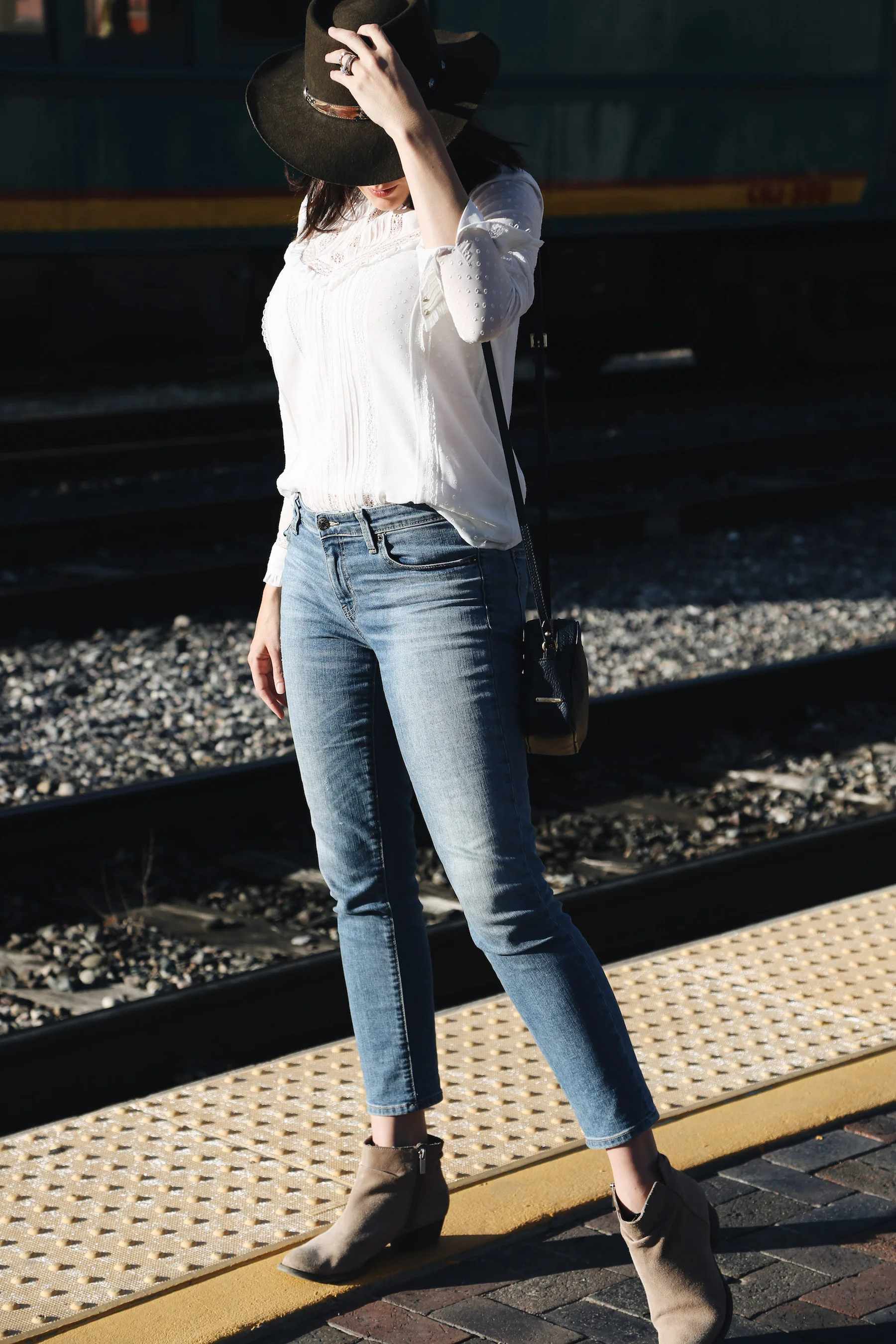 santa fe outfit (3 of 11).jpg