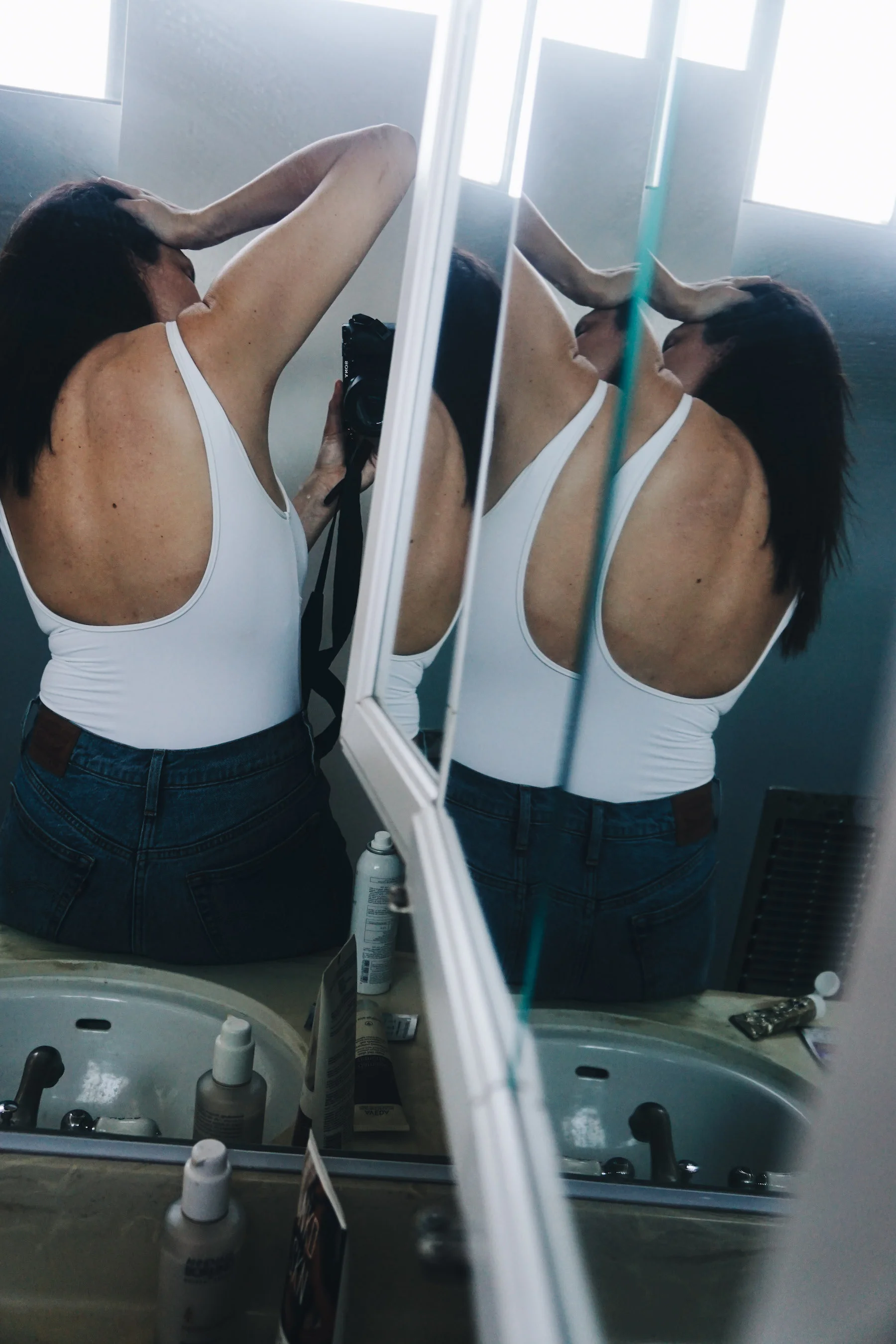 white bodysuit and levis1.jpg