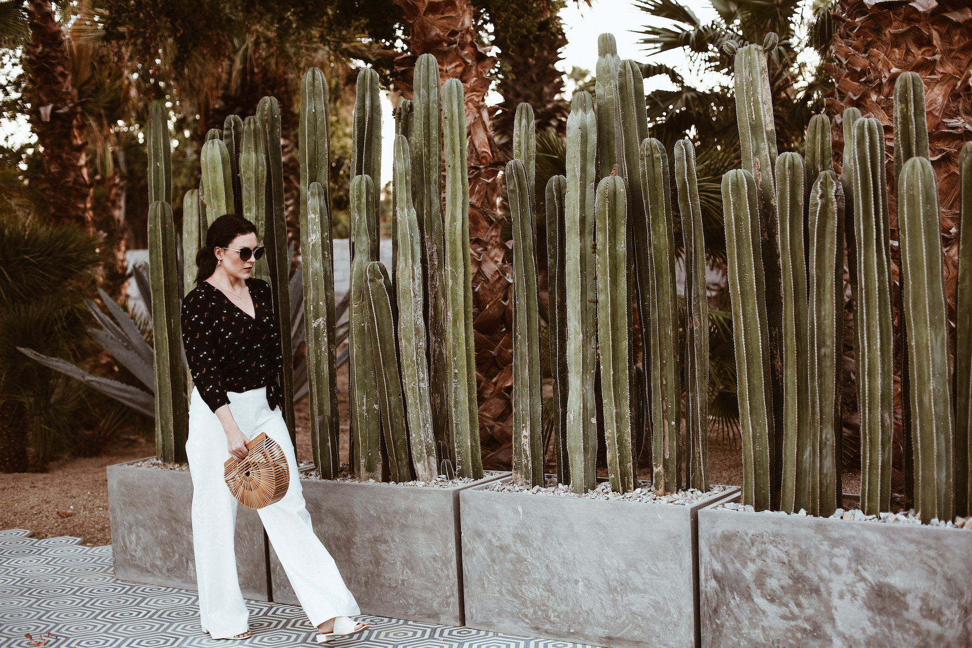 Vacation Style: Wrap Top + White Pants