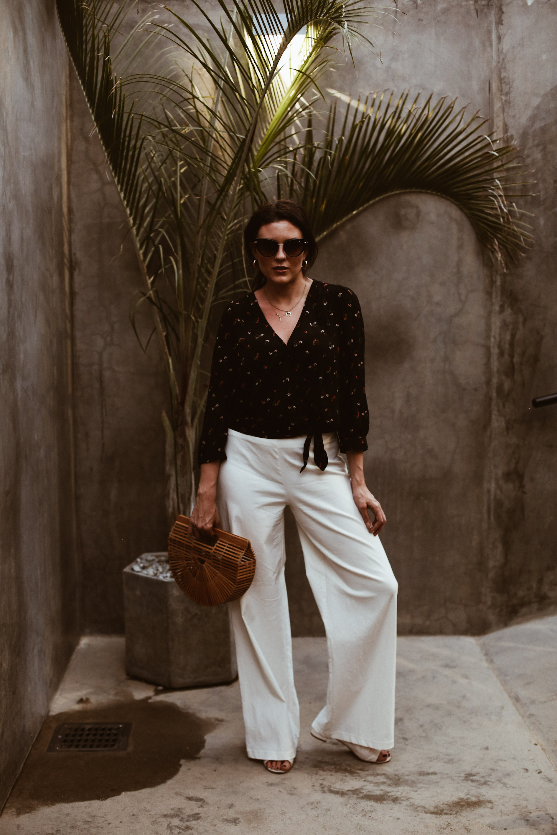 Vacation Style: Wrap Top + White Pants