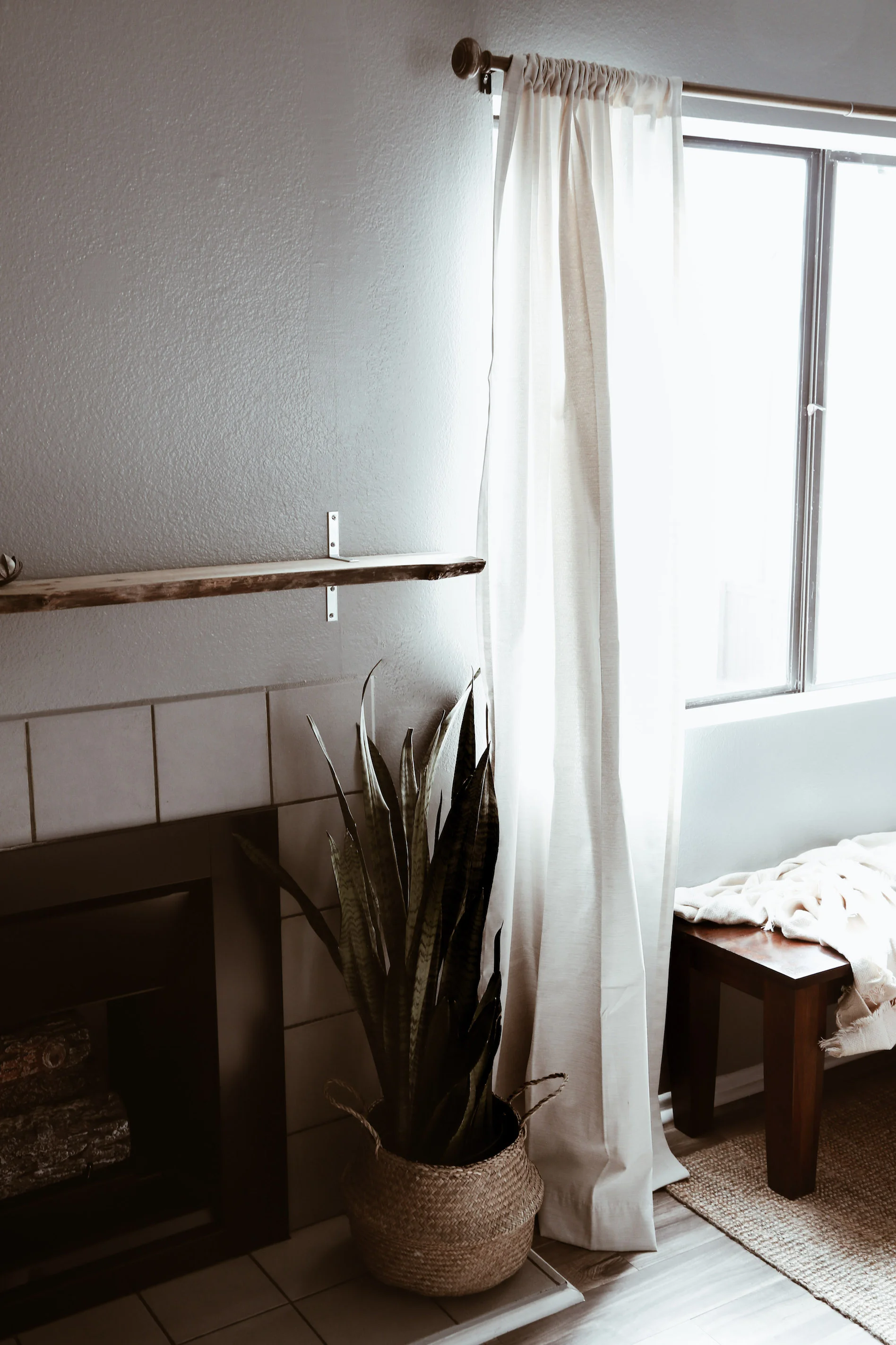white linen curtains.jpg