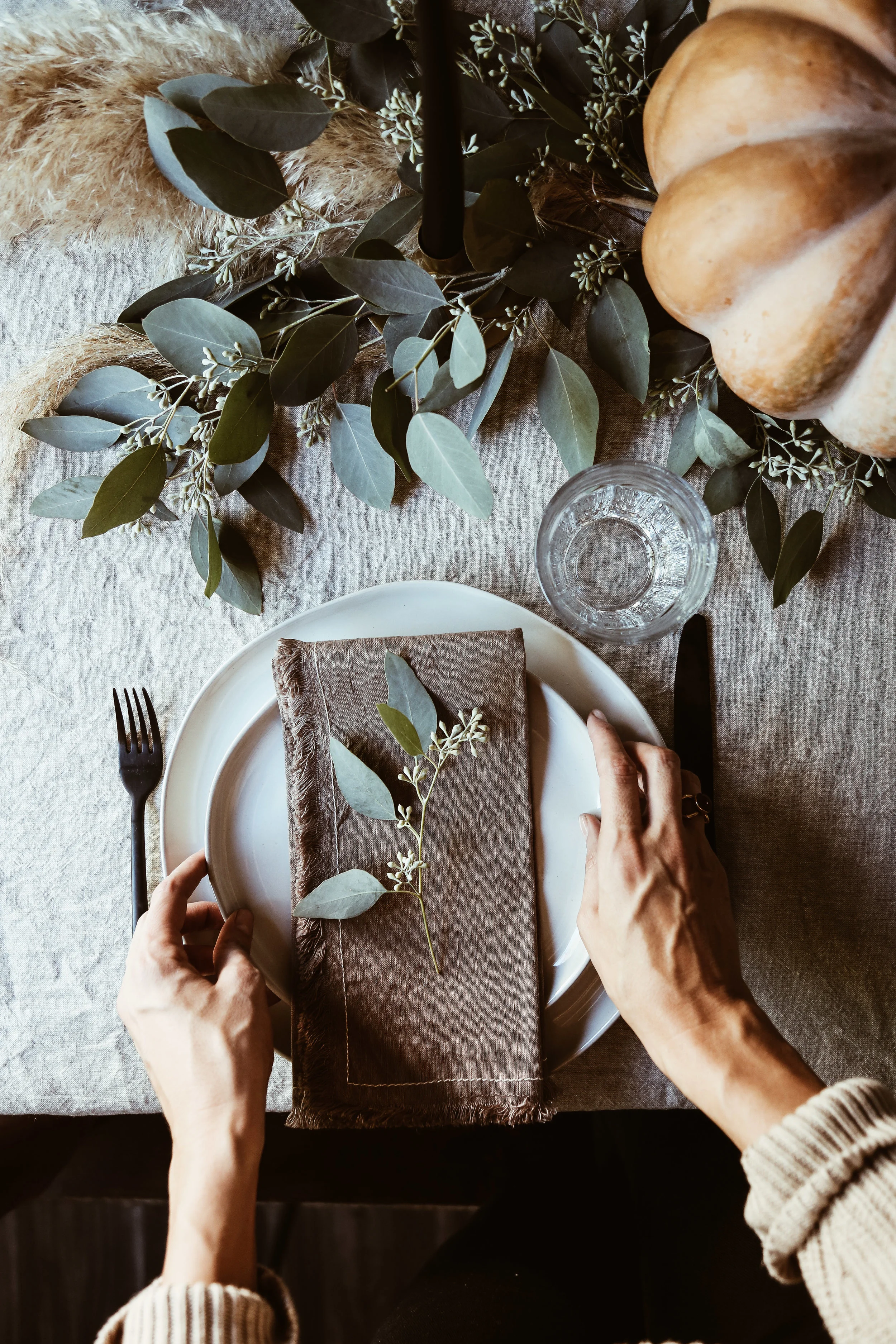 easy thanksgiving tablescape-8.jpg