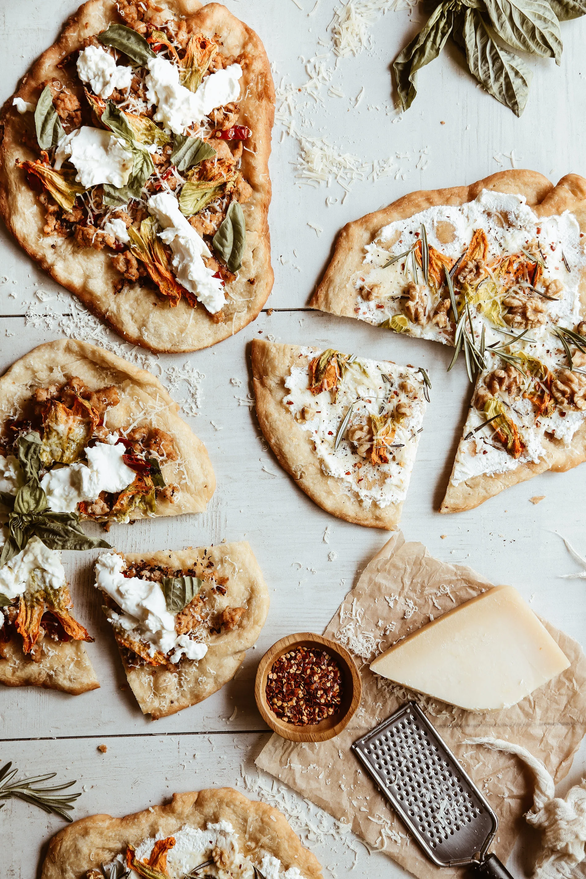 fried pizza with squash blossoms-13.jpg
