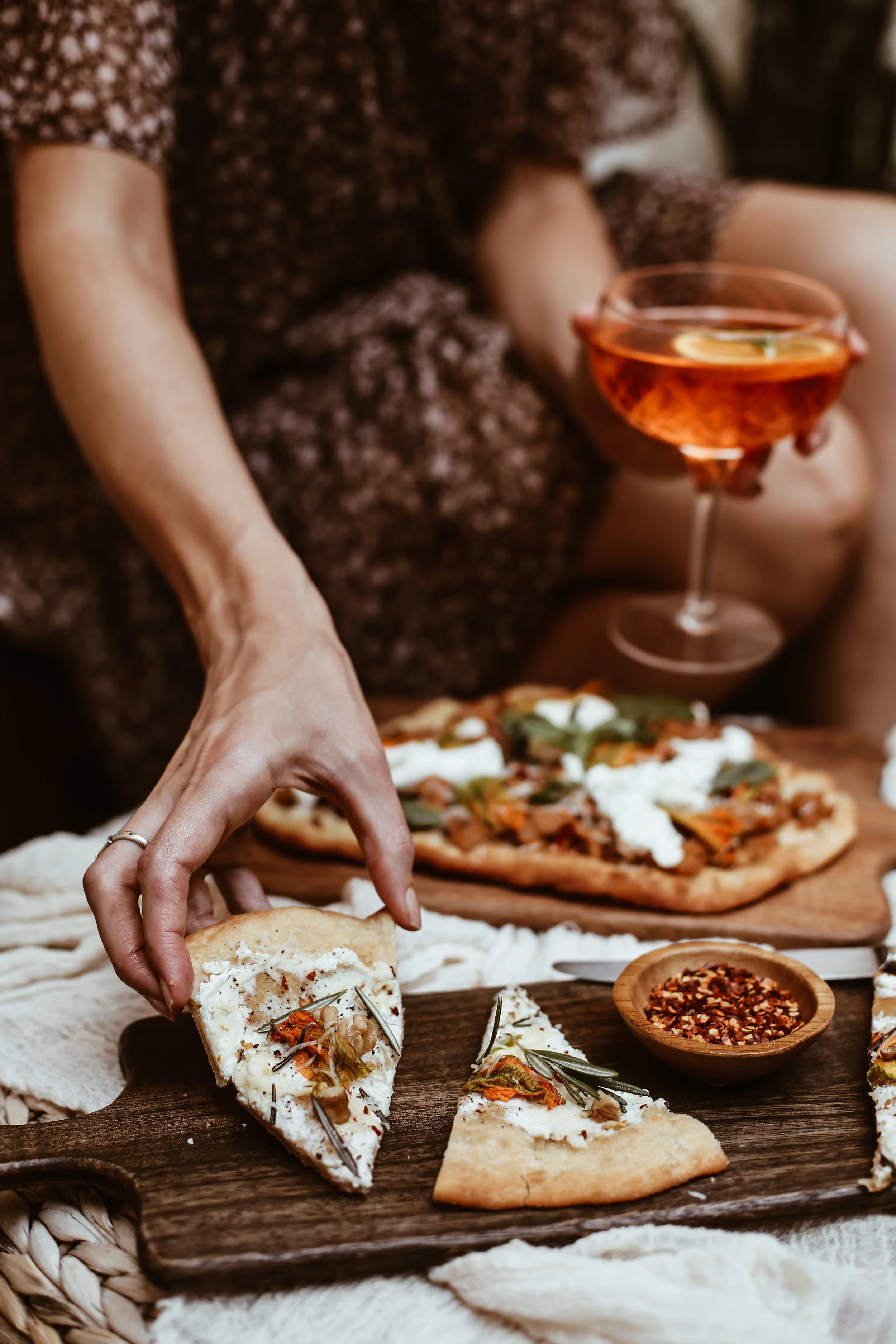 fried pizza with squash blossoms-22.jpg