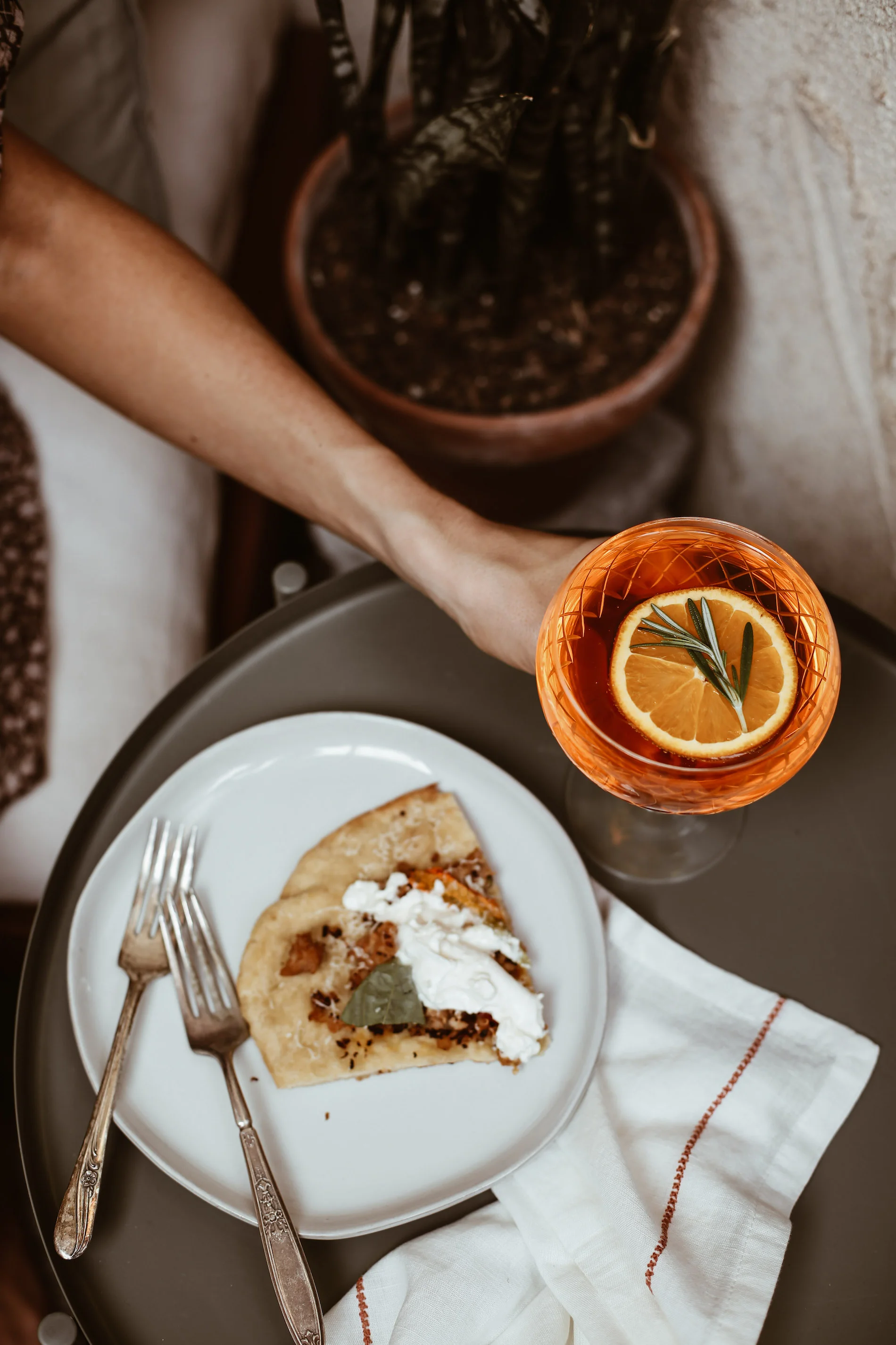 fried pizza with squash blossoms-19.jpg