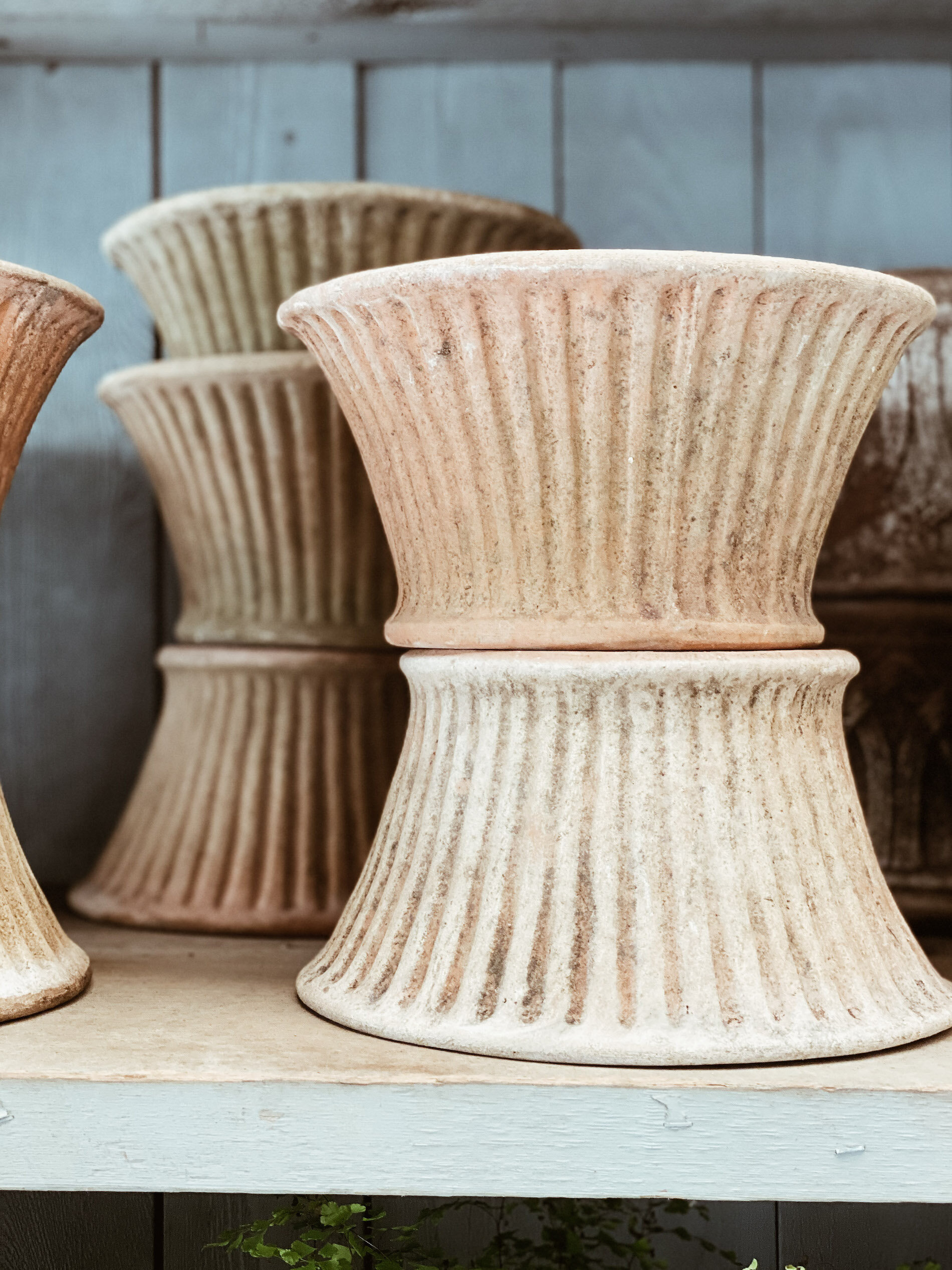 weathered terracotta pots2.jpg