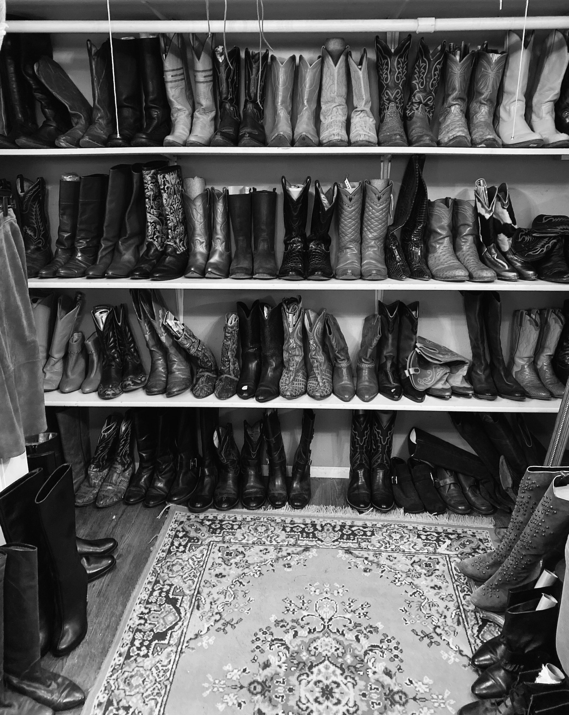 VINTAGE SHOPPING boots at Austin Guide