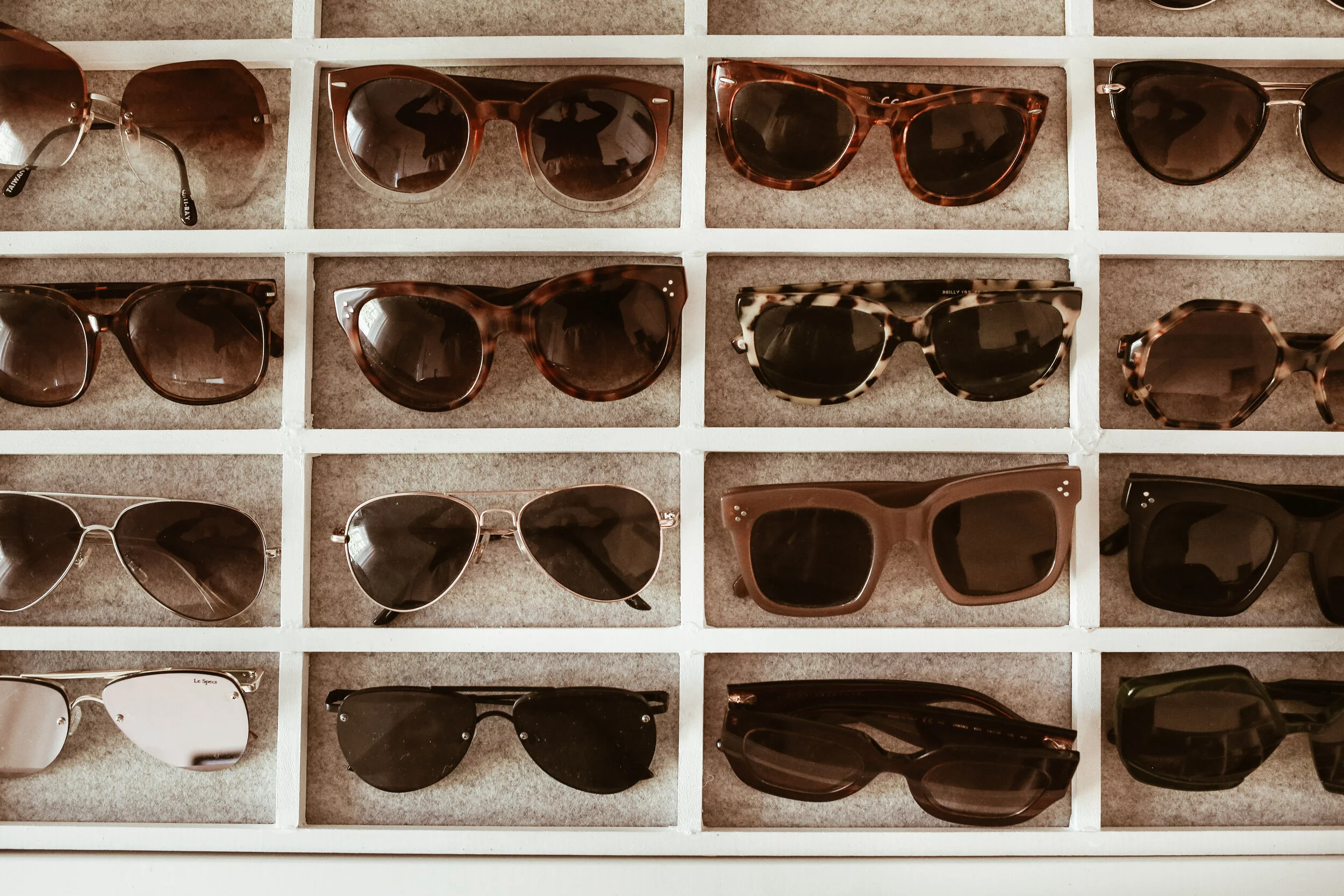 12 DIY Sunglasses Holders To Keep Your Sunnies Organized  Sunglasses  storage diy, Diy sunglasses, Diy sunglasses holder