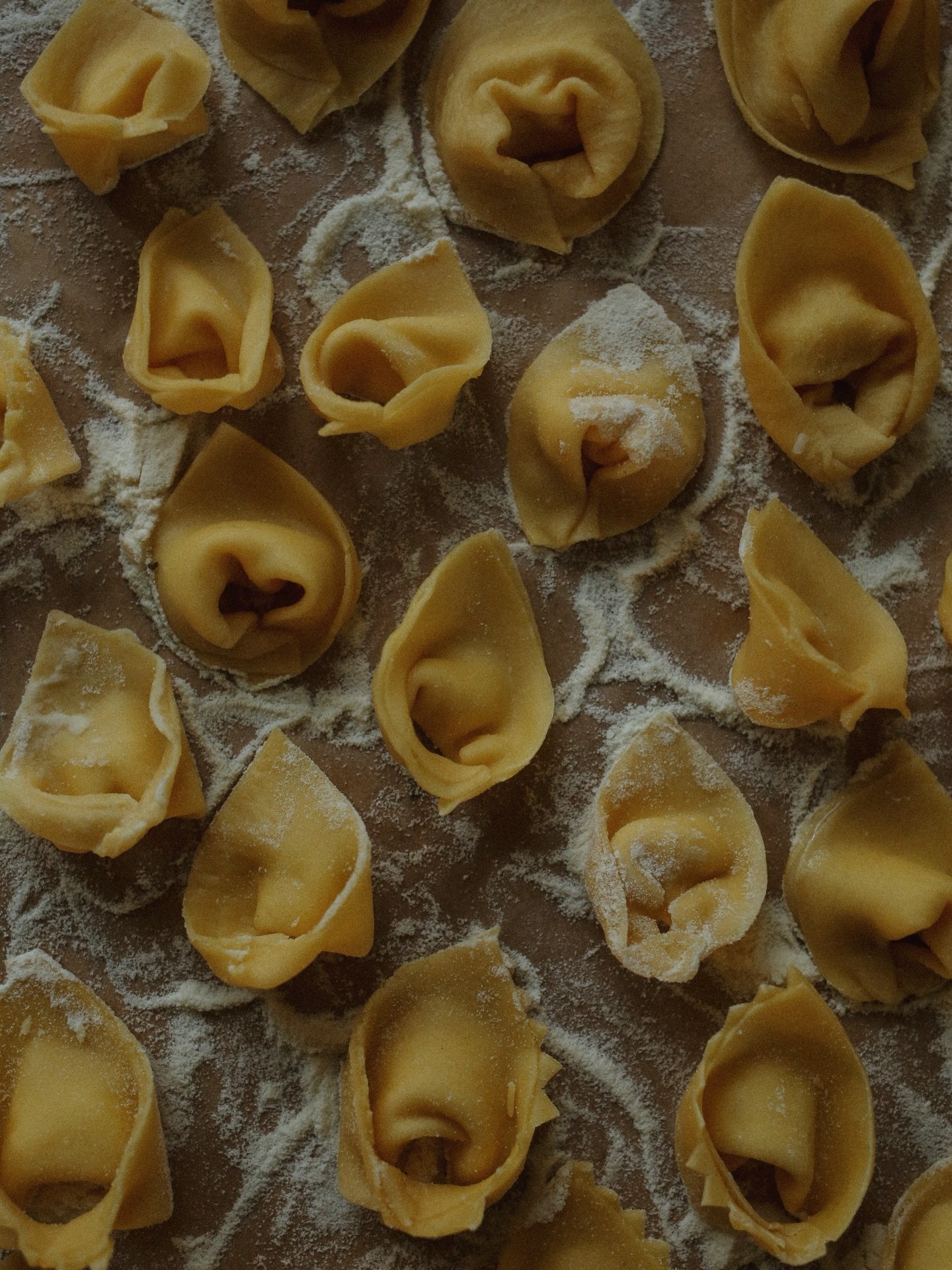 Tortellini(ish) in brodo // spent Sunday afternoon practicing pasta (these tortellini still need some work, hence the &lsquo;ish&rsquo;) and making brodo (added extra leeks to this version, which was lovely with the tortellini) so we could have one o