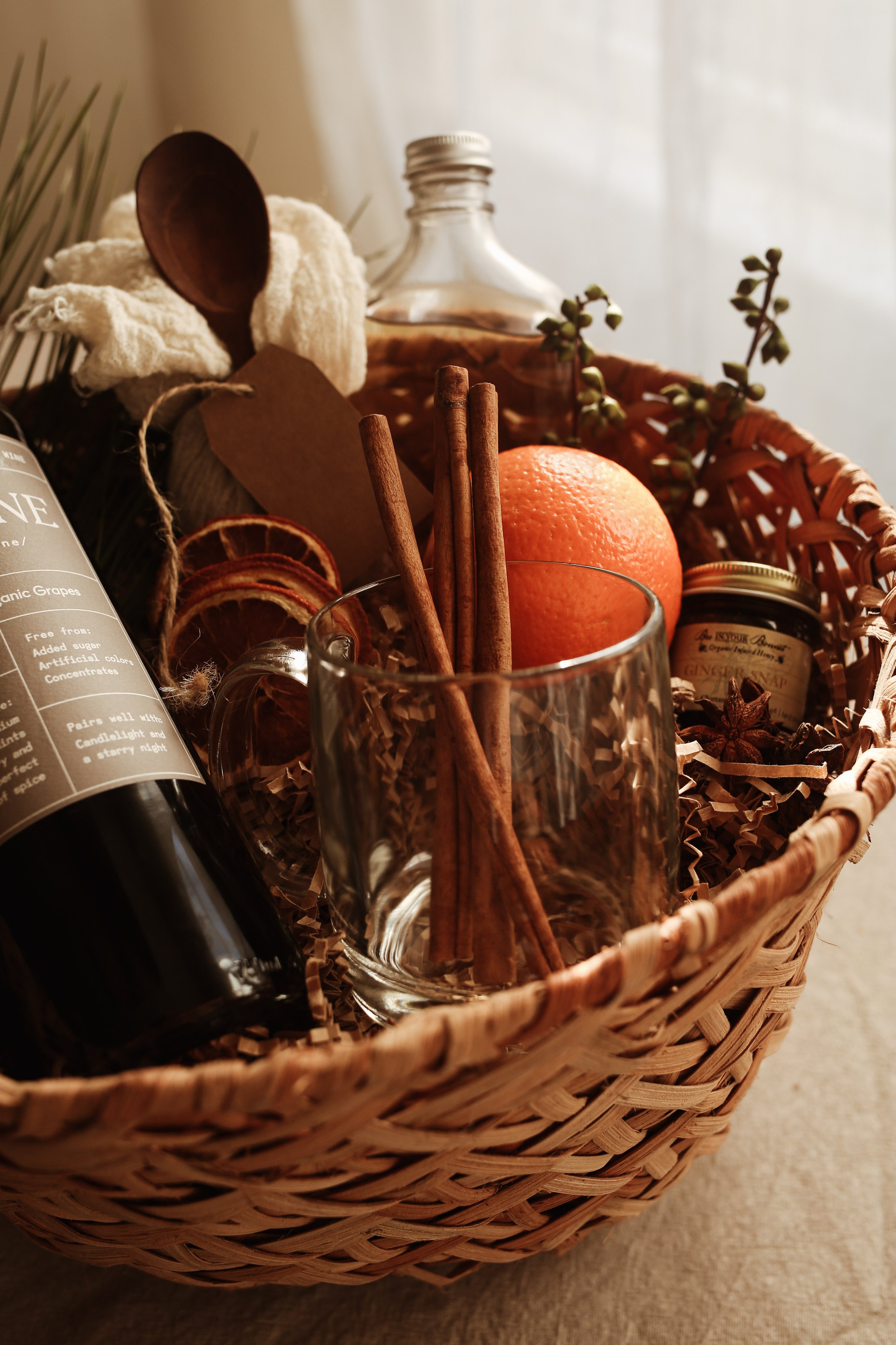 Wine Gift Baskets: DIY Guide