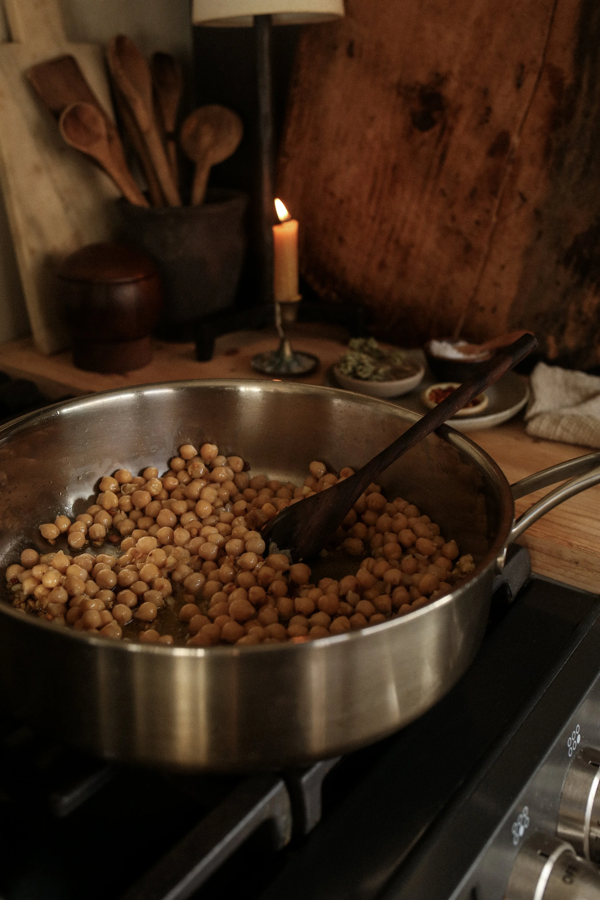 chickpeas in a pan cooking for pasta with chickpeas