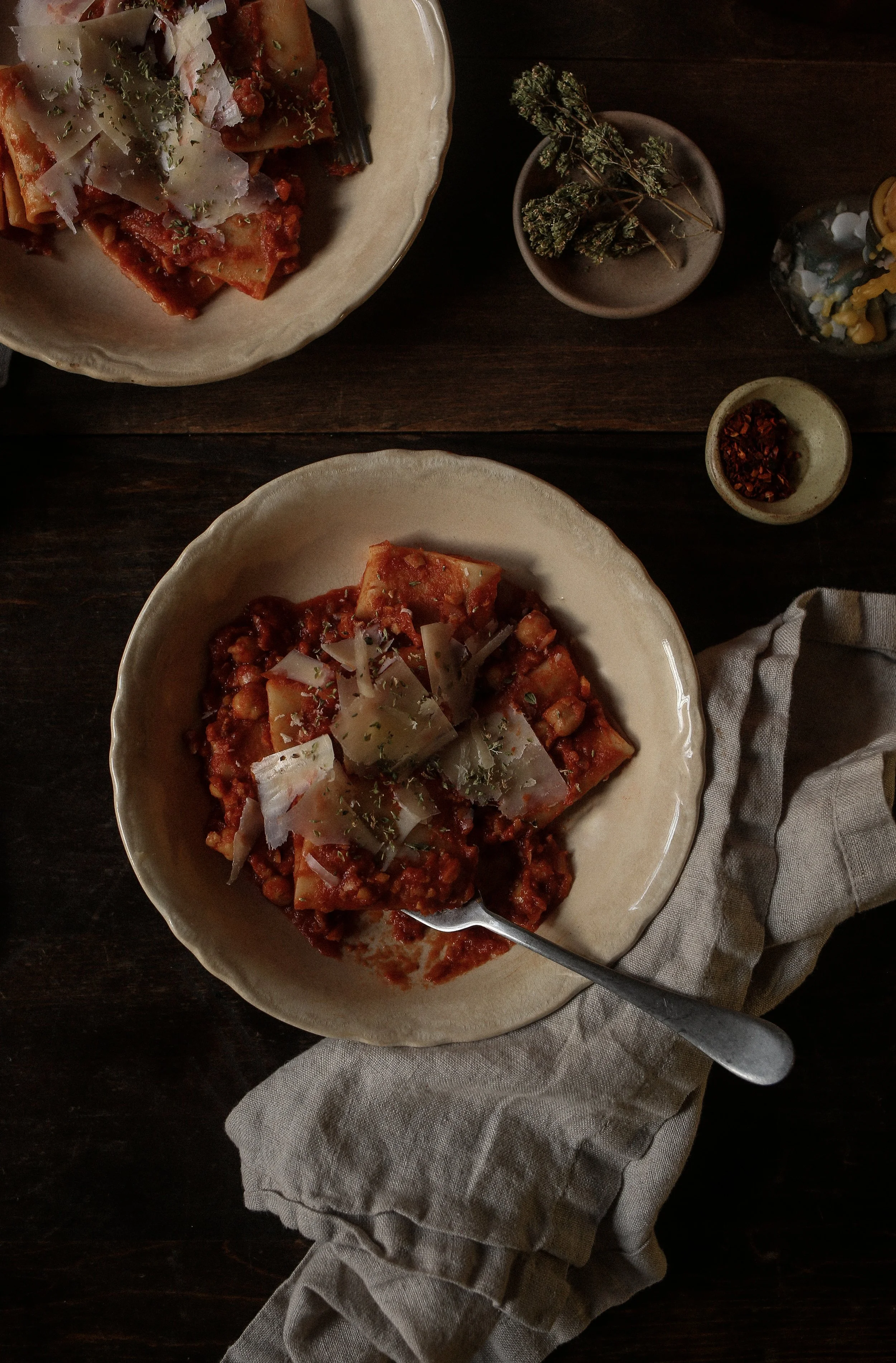 Pasta with chickpeas in a thick tomato sauce