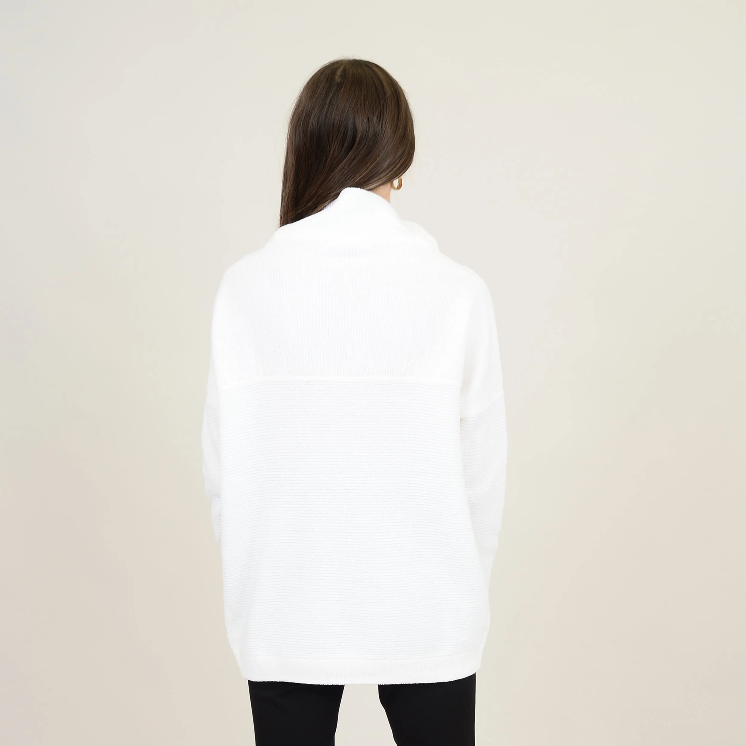 73S155S5_WINTER WHITE_3.JPG