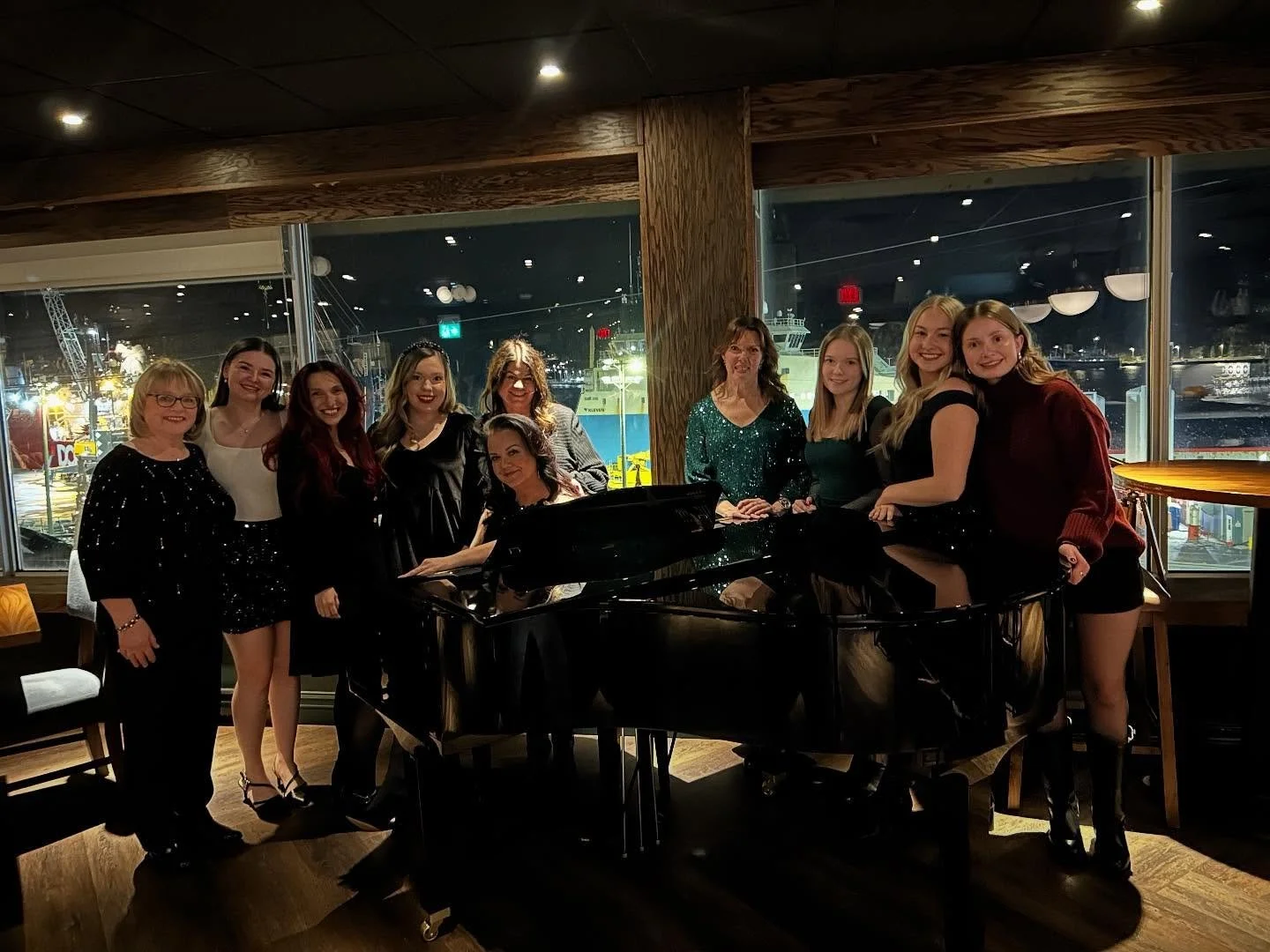 Merry Christmas from all of us at Clothes Minded 🎄
We just want to say thank you. Your support this year - whether you shopped with us, shared our posts, came to events, or cheered us on - truly means the world to our small team.
We&rsquo;re so grat