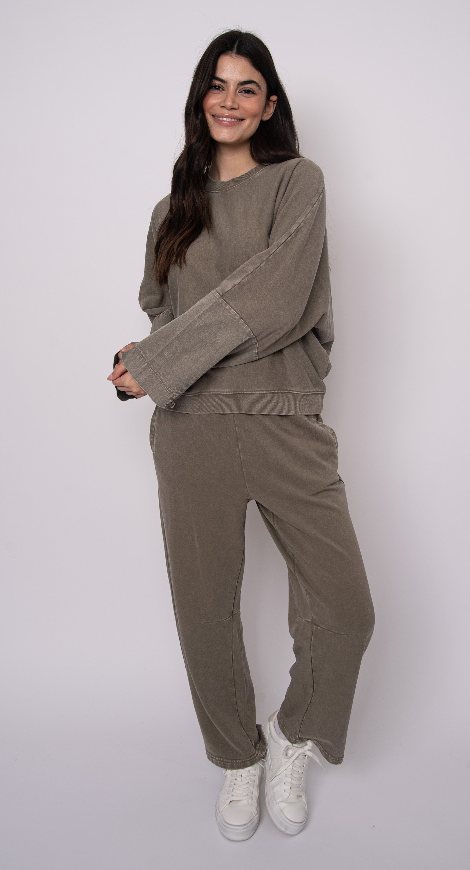 57F024S_SMOKEYOLIVE_2 FULL.jpg