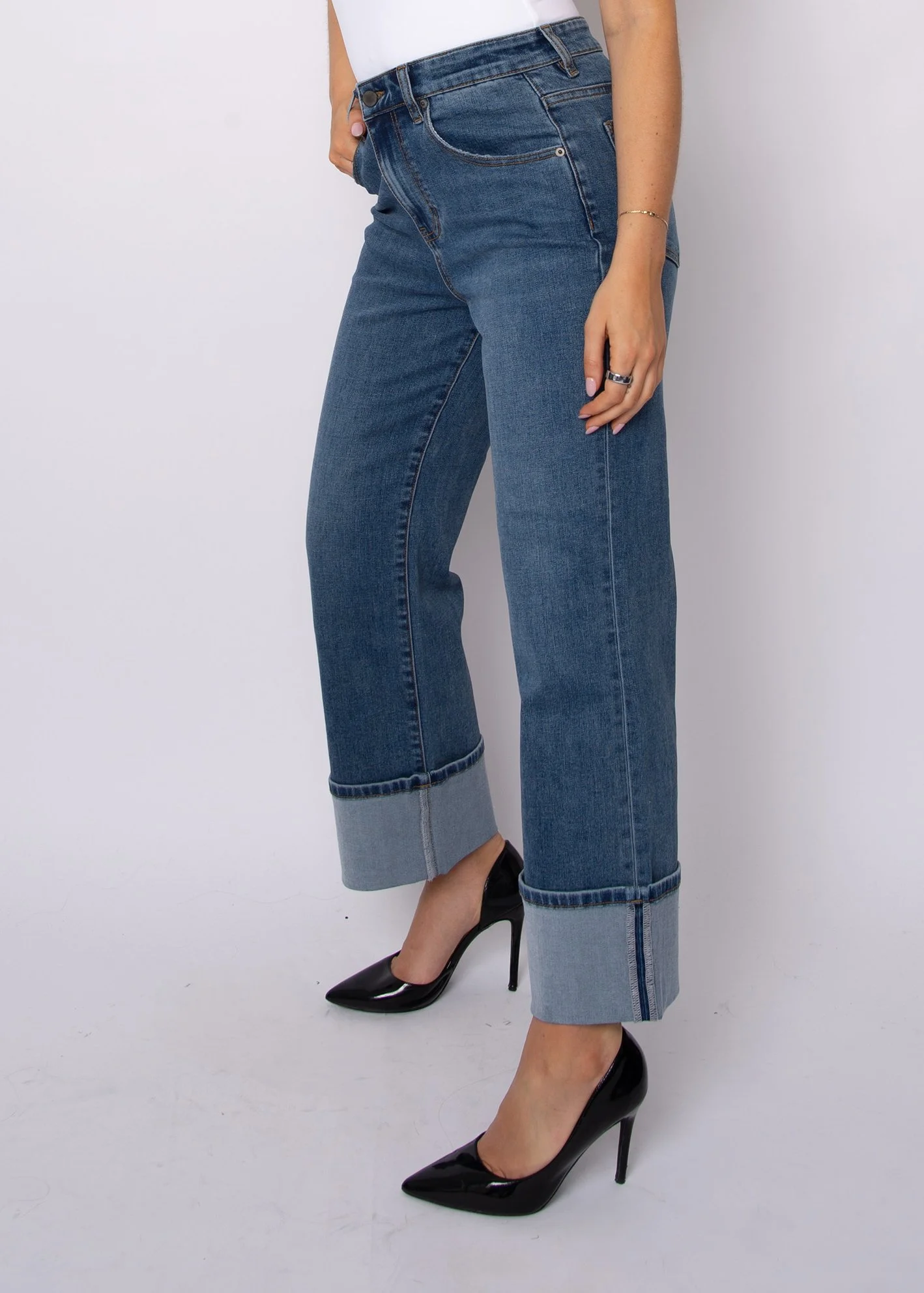 42W096S_DIDI DARK WASH_2.jpg