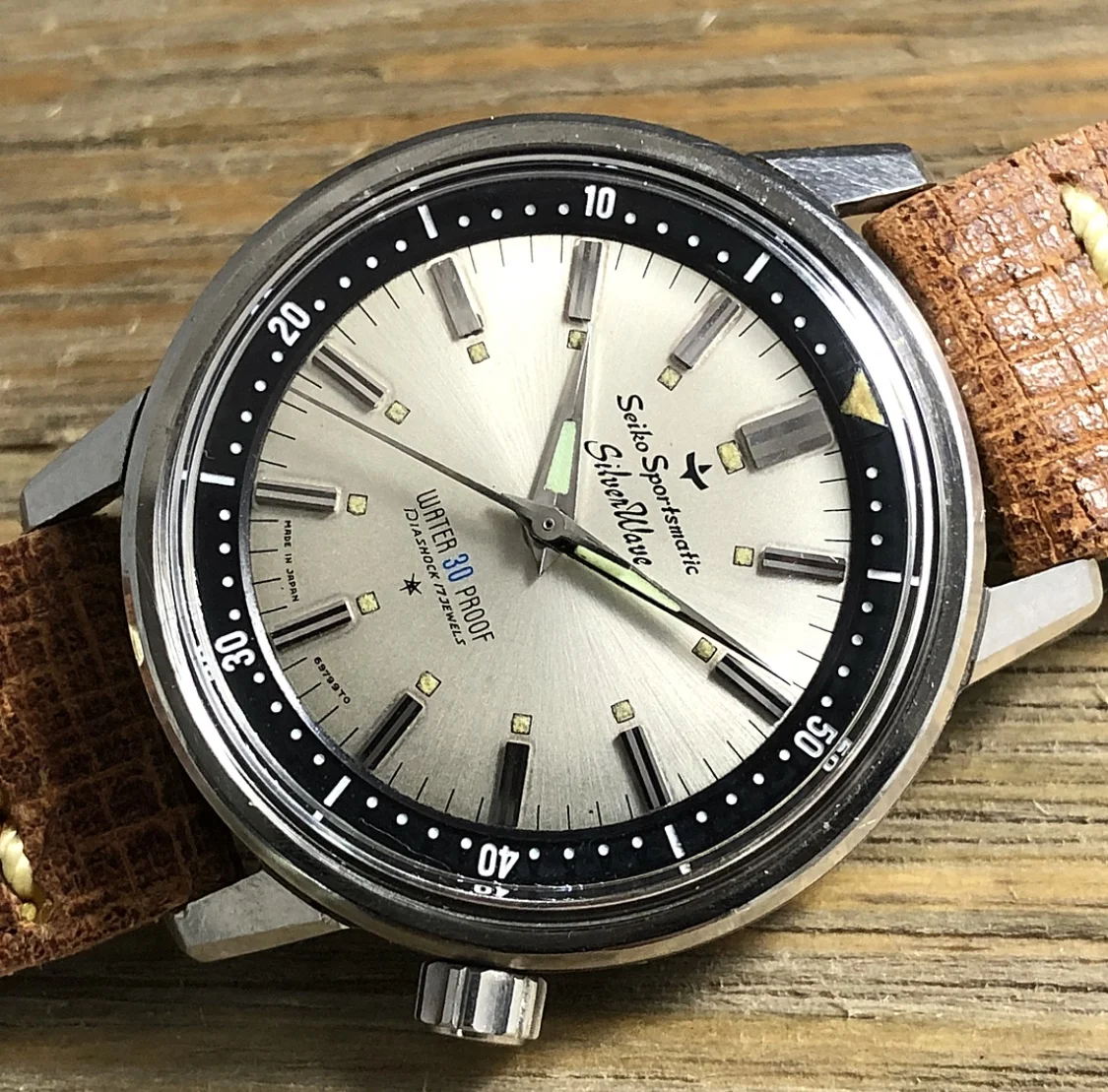 1964 Seiko 69799 Sportsmatic “Silver Wave” 30 PROOF