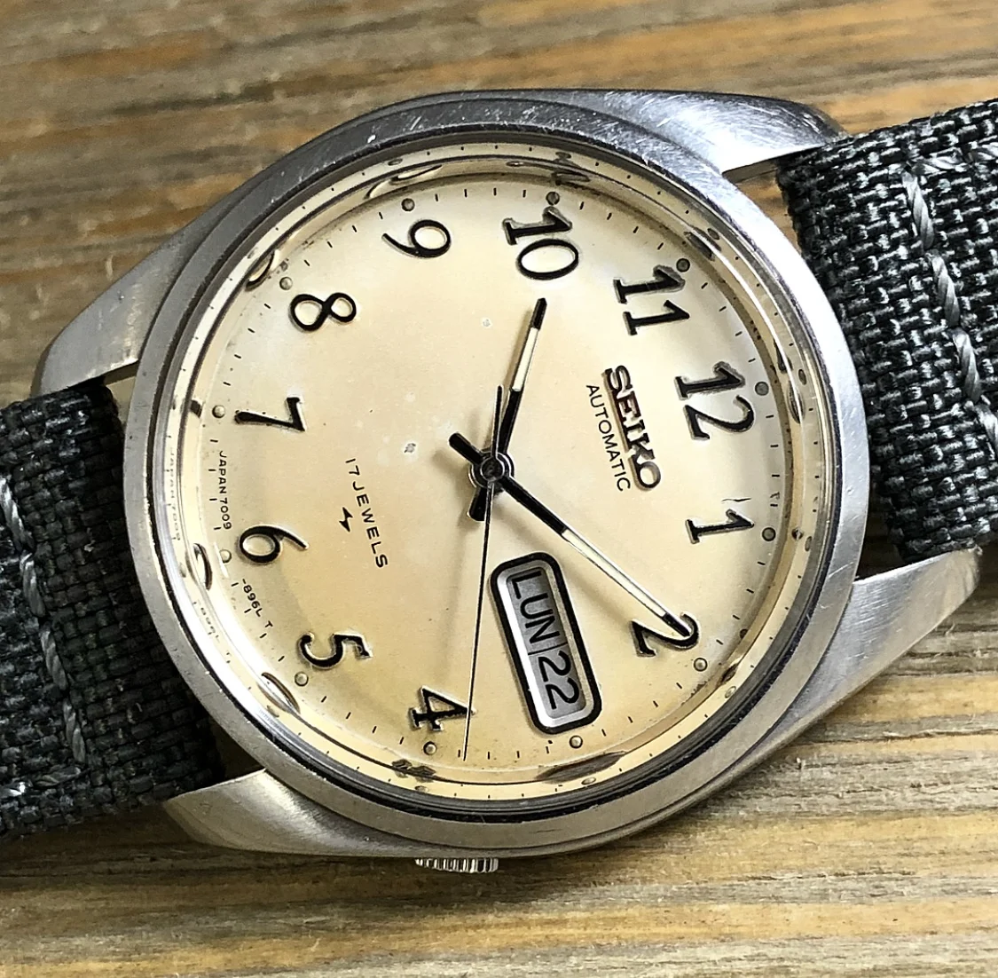 1980 Seiko 7009-8219 Automatic Day/Date “Arabic”