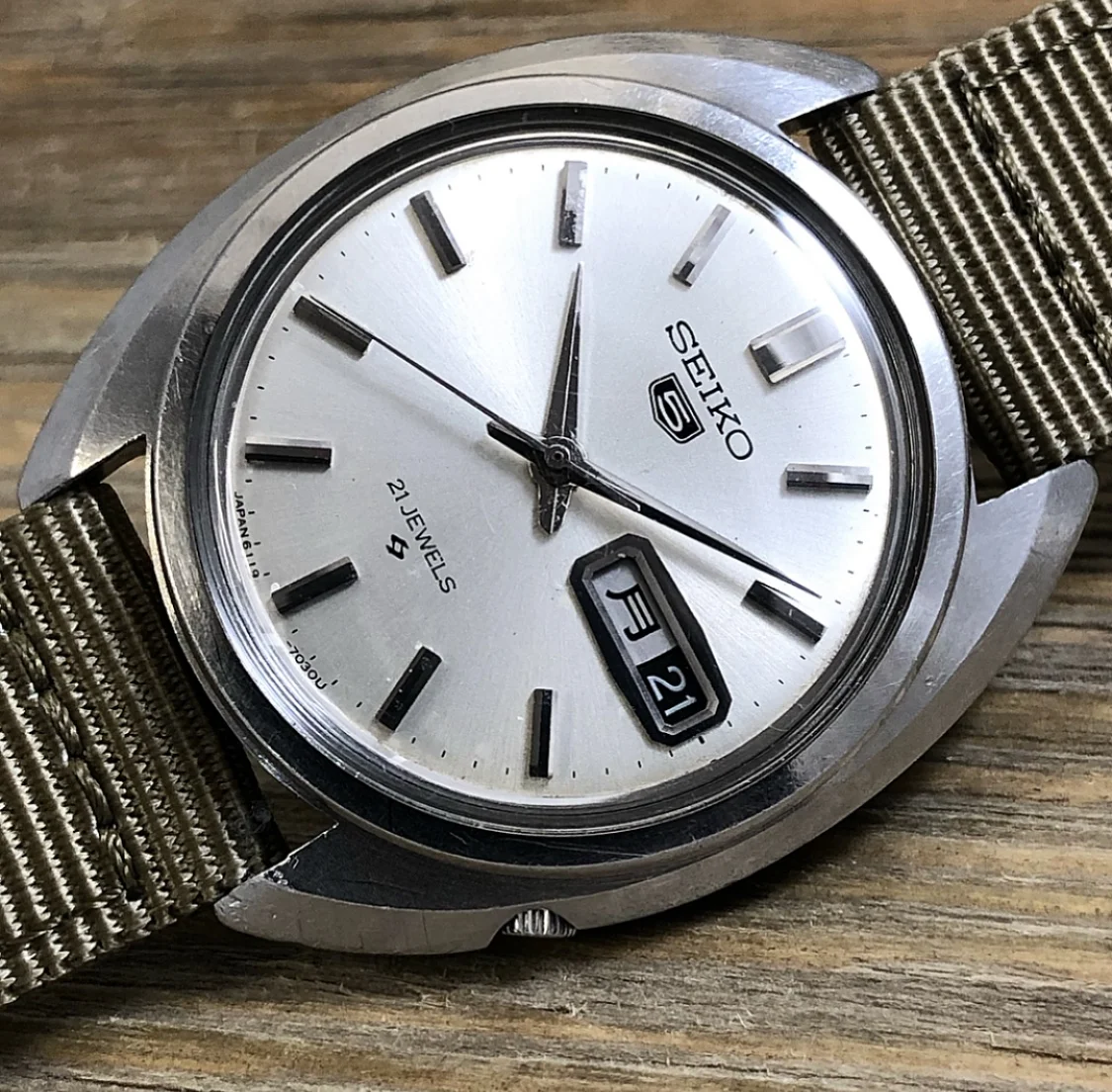 1967 JDM Seiko 6119-7030 5 Automatic Day/Date 21j