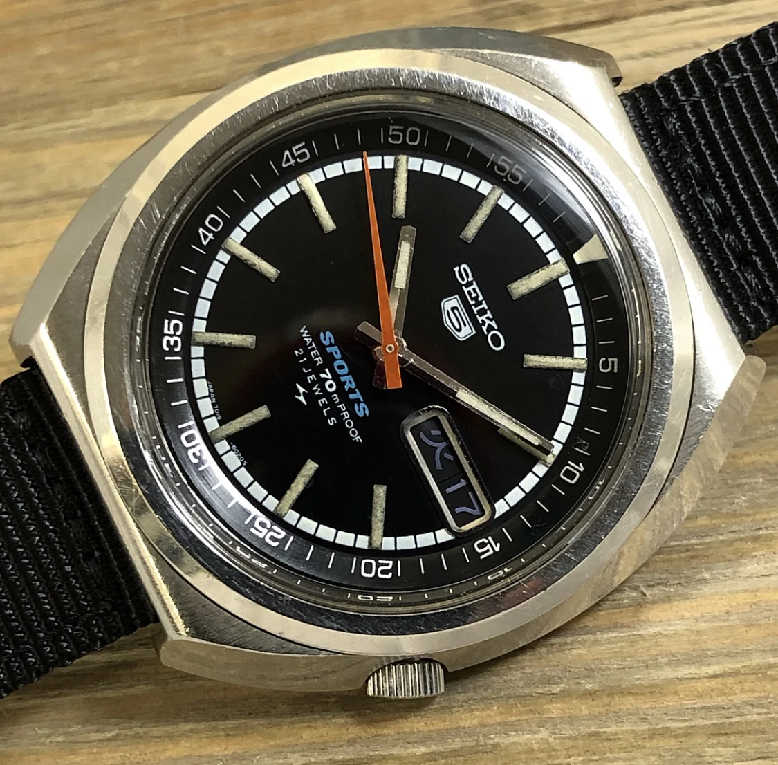 1970 JDM Seiko 7019-6010 5 Sports 70m Sport Diver (Proof)
