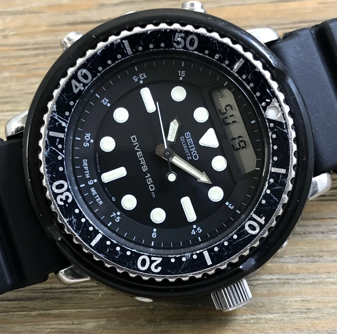 1985 Seiko H558-5000 Analog/Digital 150m Diver “Arnie” (Inner Box)