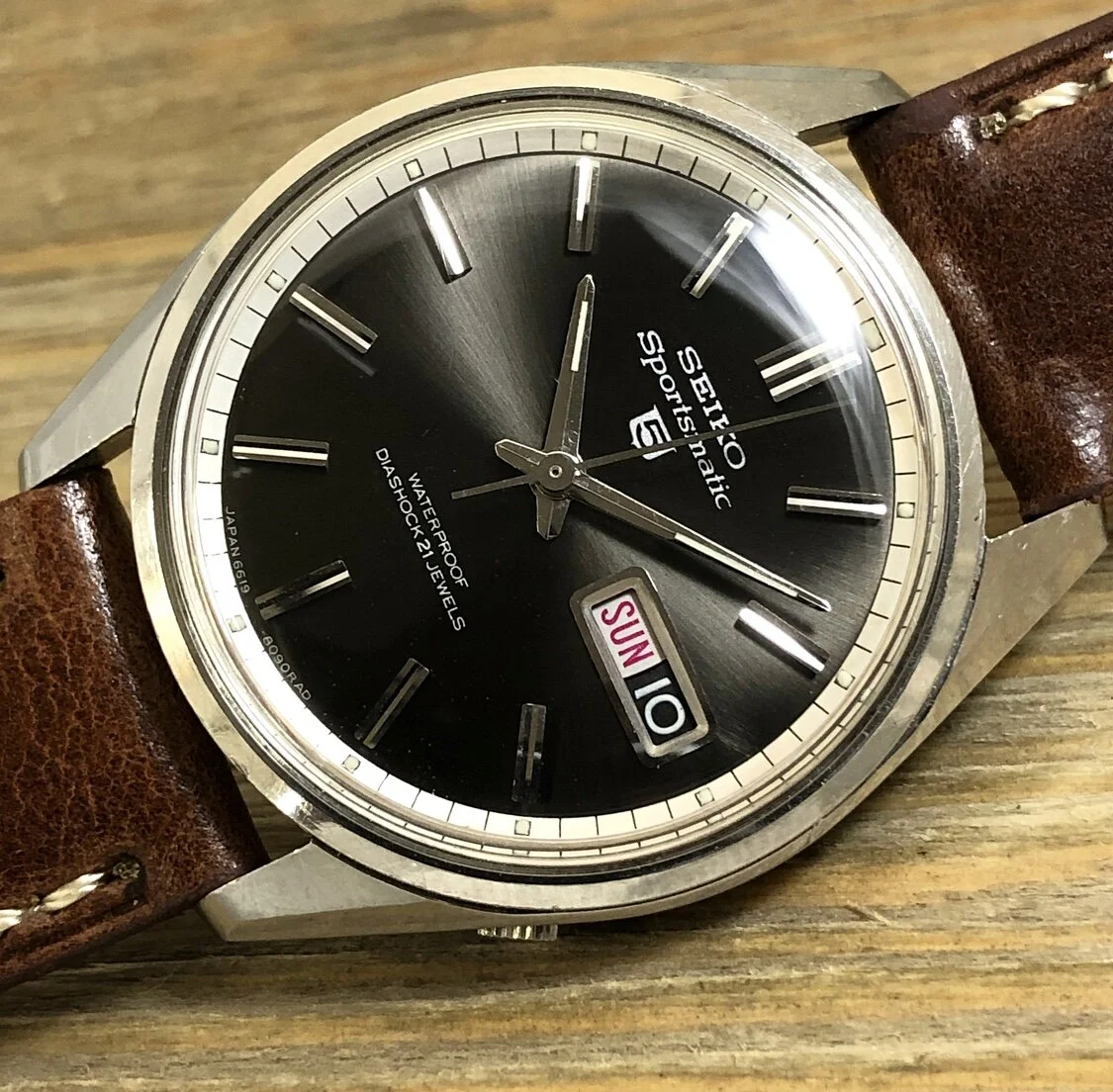 1966 Seiko 6619-8120 "Sportsmatic 5" Automatic Day/Date (Dolphin)