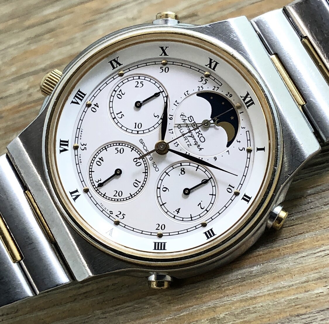 1983 Seiko 7A48-7009 Quartz Chronograph “Sports 100” Date/Moonphase