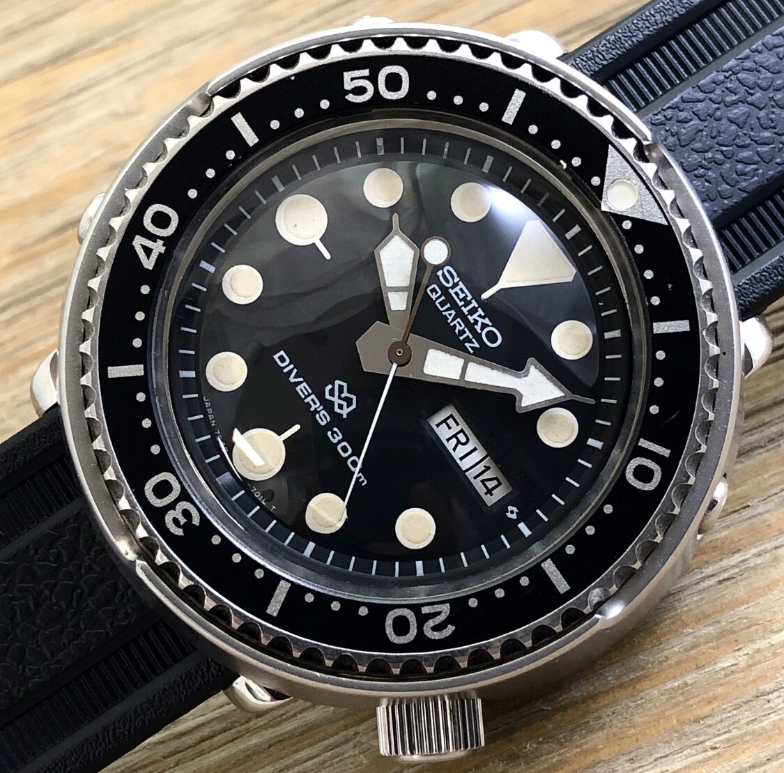 1981 Seiko 7549-7010 Quartz 300m Professional Diver “300m Tuna”