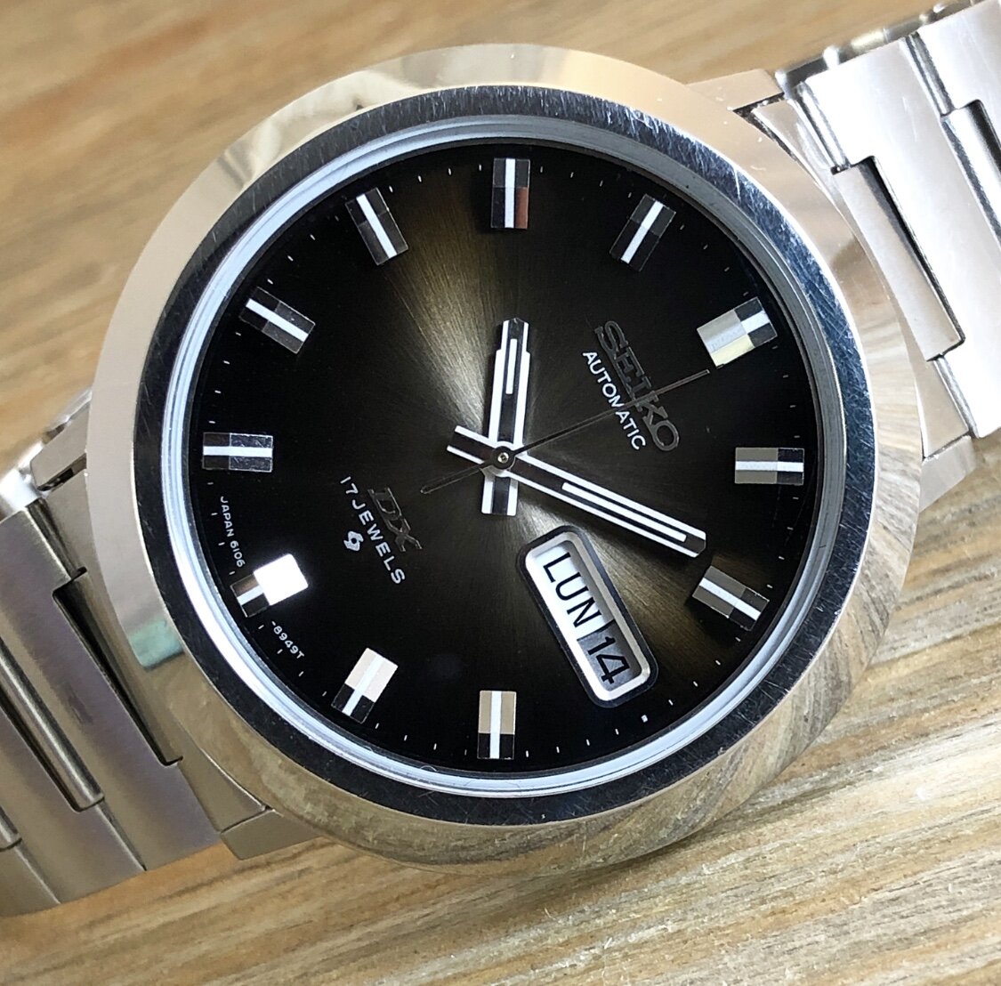 1975 Seiko 6106-8709 Automatic “DX” Day/Date “Helmet”