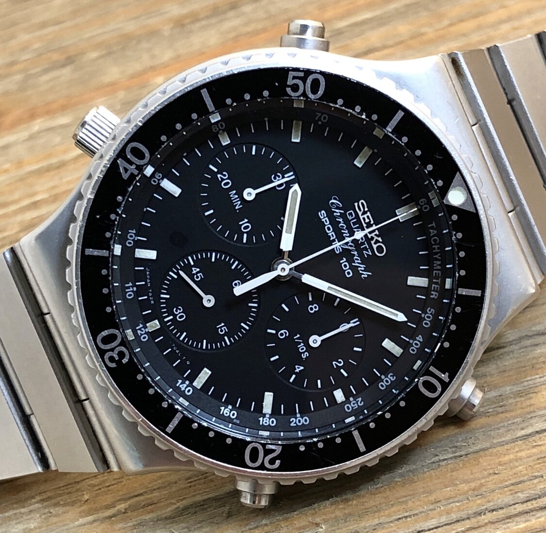 1982 Seiko 7A28-7049 Quartz Chronograph Sports 100
