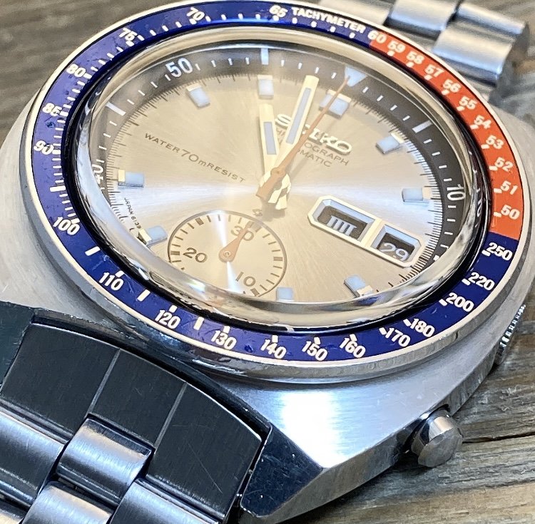 1971 Seiko 6139-6002 Automatic Chronograph “Silver Pogue” (Thong Sia)