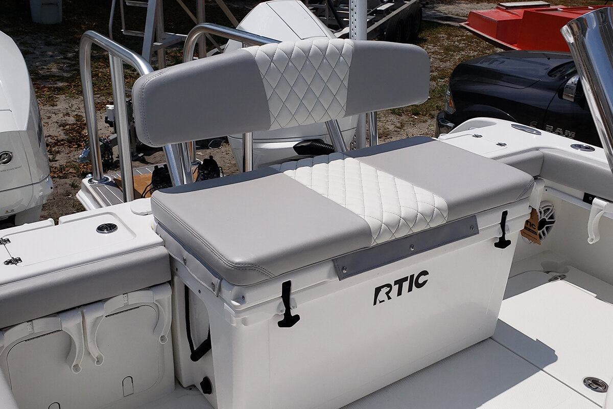 145-quart transom cooler seat with removable backrest