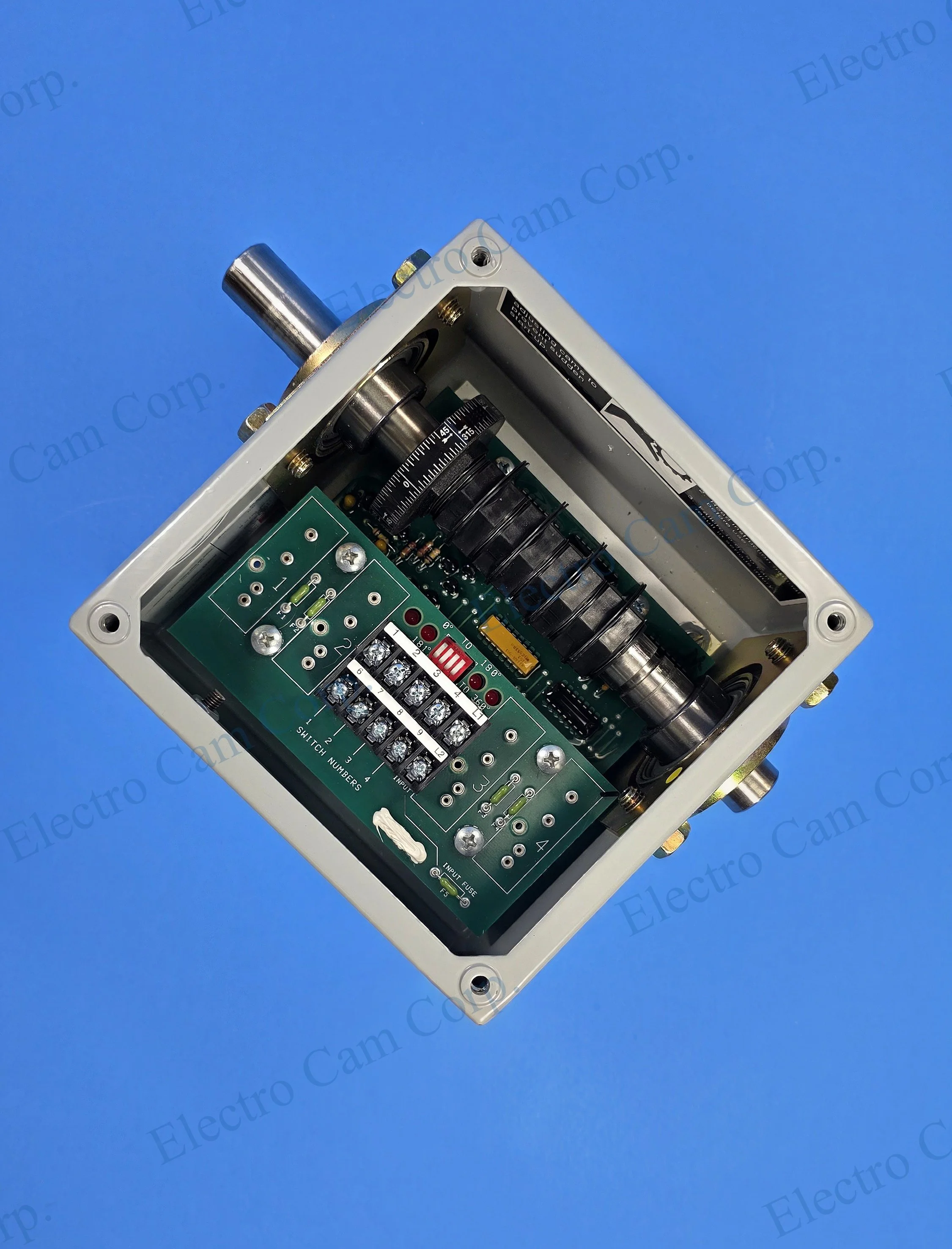 EC-3004-10-ALO 6.jpg
