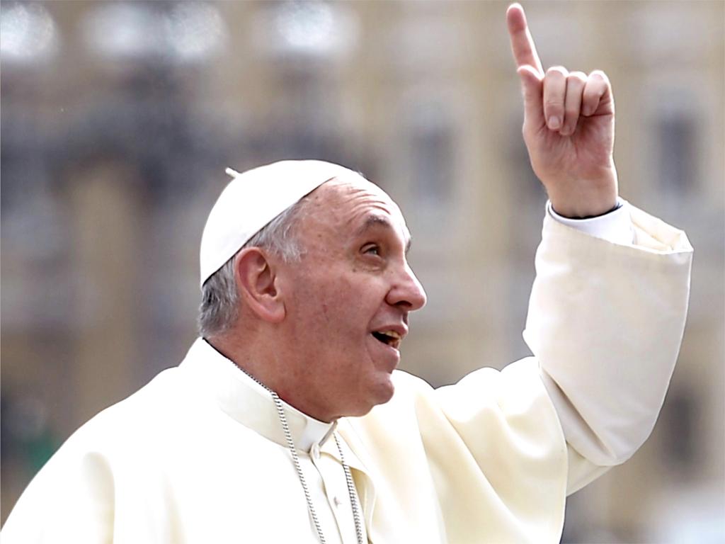 Pope Francis embracing Islam (Getty Images.)